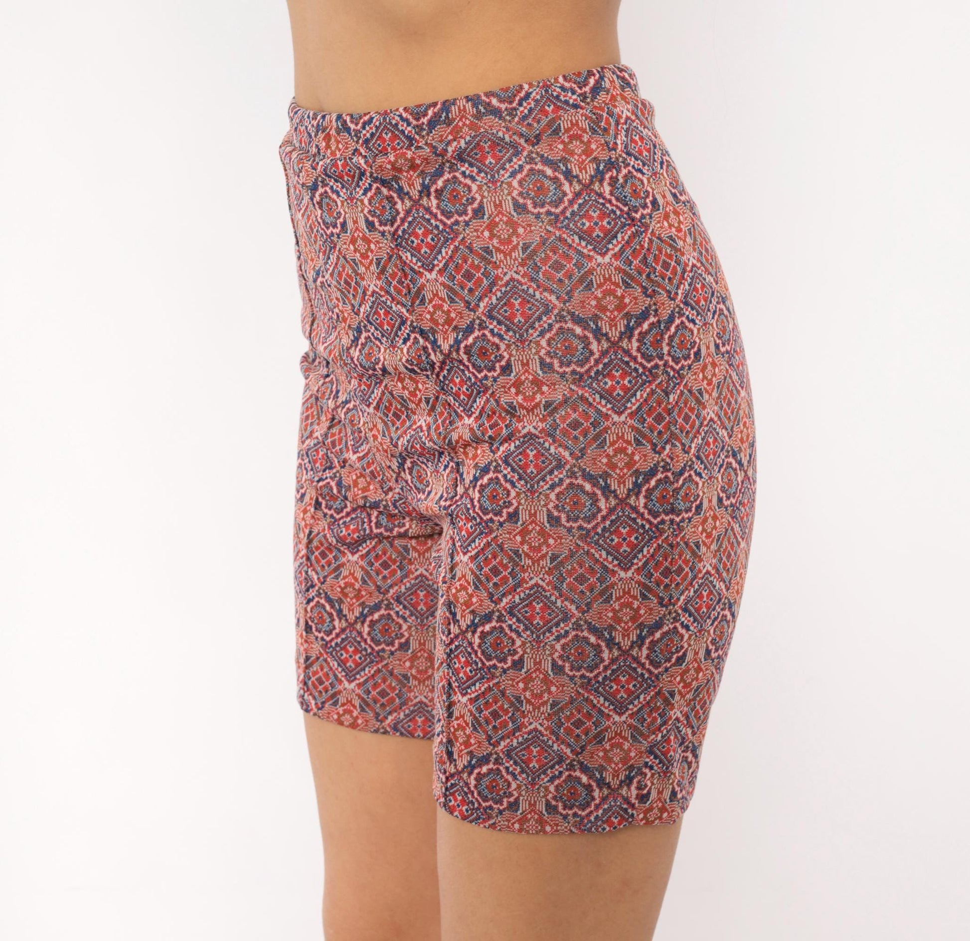 70s Geometric Diamond Medallion Tapestry Biker Shorts Red Navy High-Rise XS