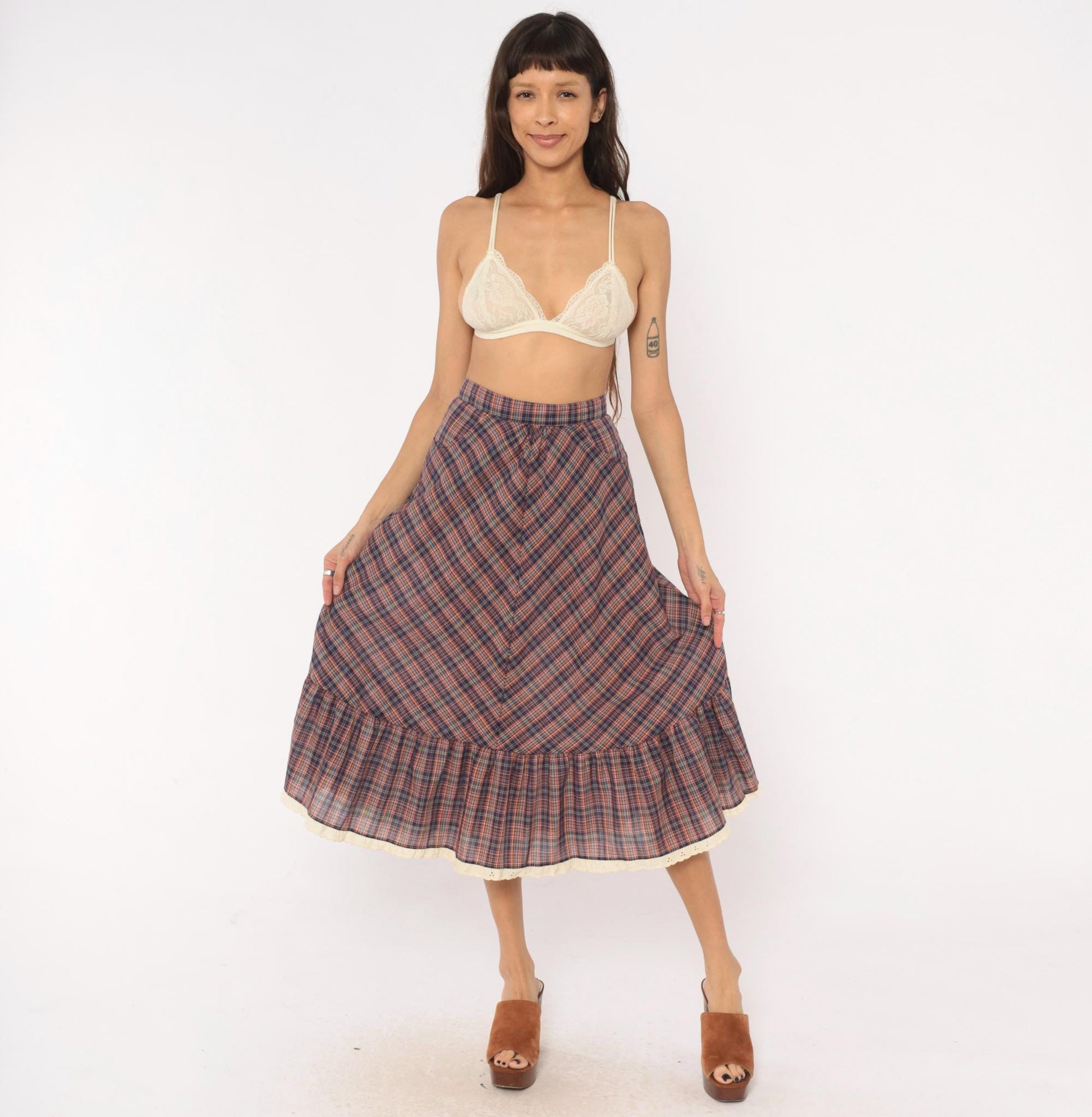70s Judy Knapp Plaid A-Line Midi Skirt Red Navy Eyelet Lace Ruffle Small