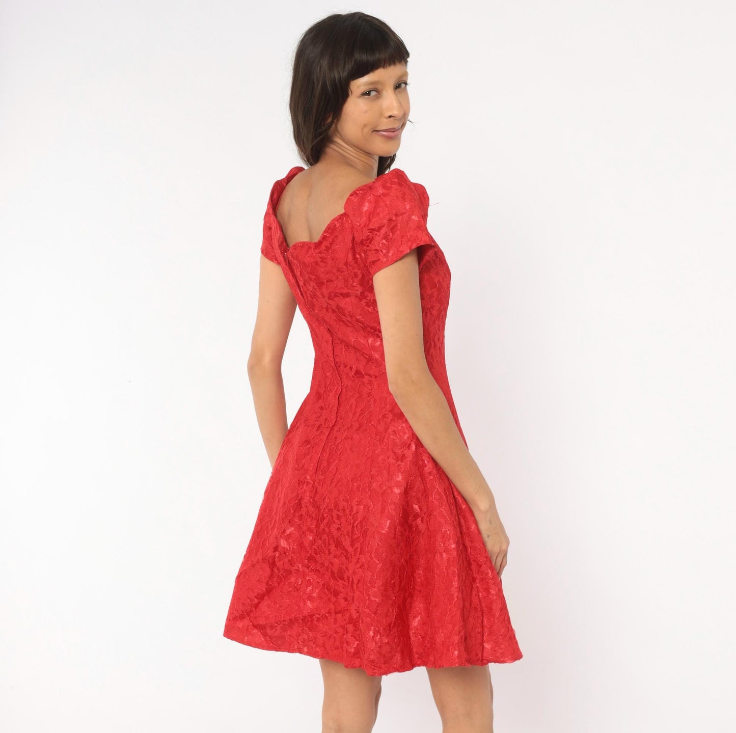 90s Roberta Red Lace Fit-and-Flare Dress Sweetheart Neckline Knee Medium M