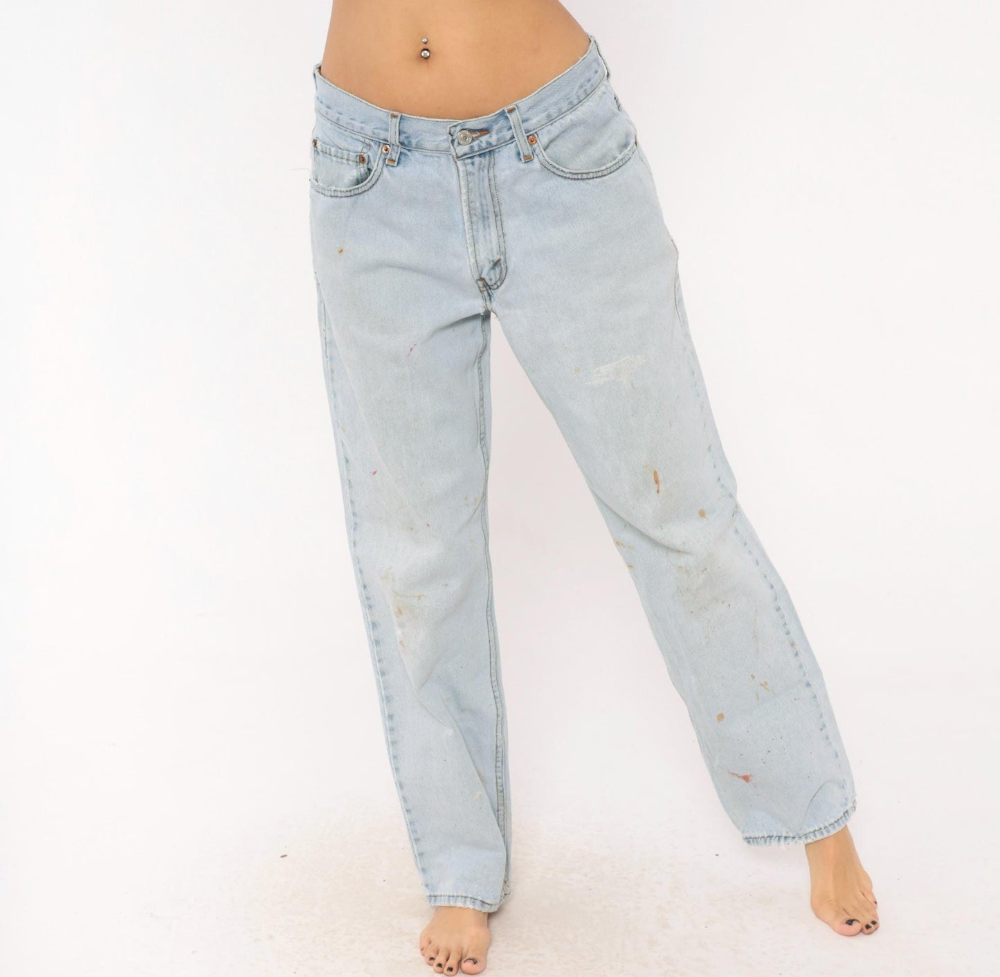90s Levi's 550 Light Wash Straight Leg Jeans Distressed Blue 32x32