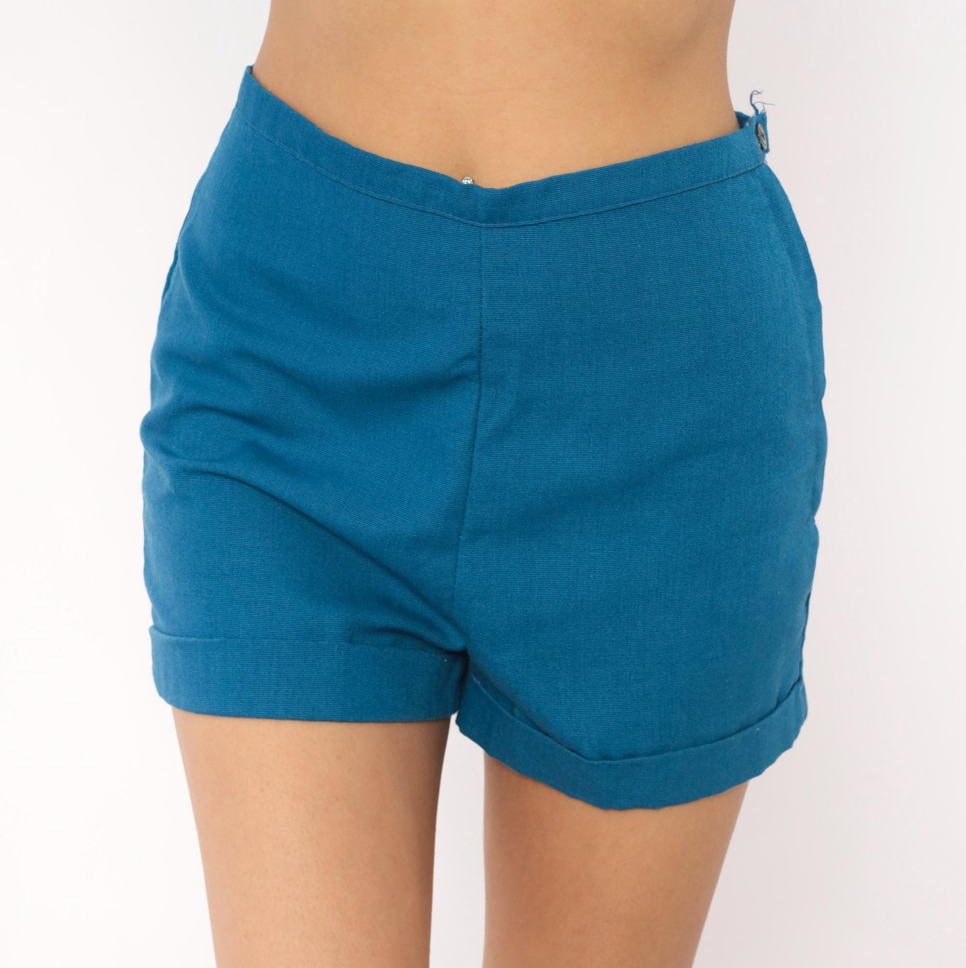 70s Teal High-Waisted Shorts Cotton V-Shaped Waistband Cuffed Small S