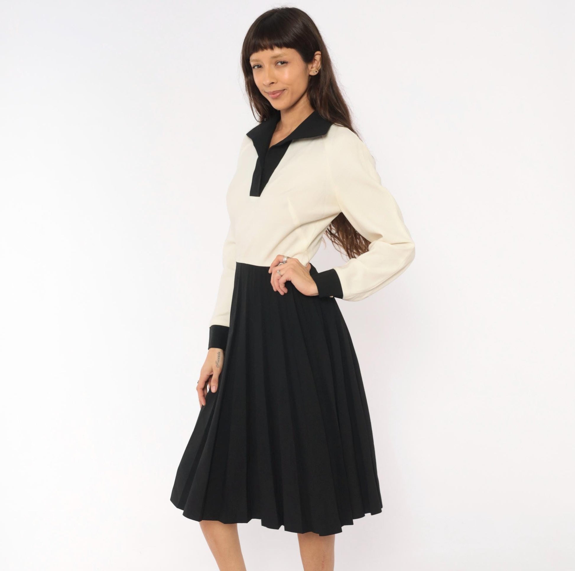 70s Herman Marcus Cream Black Colorblock Polo Dress Knee Length Small