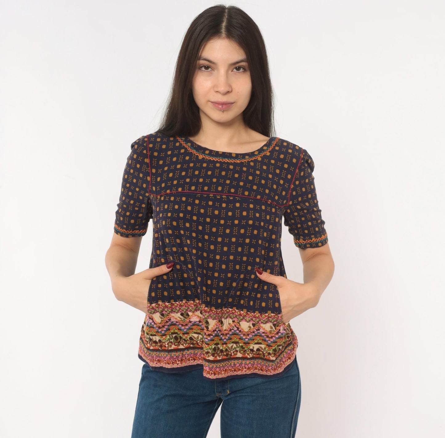 Y2K Holding Horses Embroidered Folk Art Blouse Tan Navy Geometric Cross Stitch Extra Small