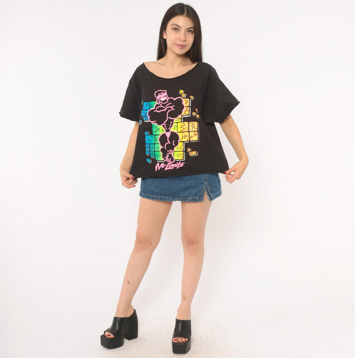 90s No Limits America Muscle Man Neon Graphic Cropped Sweatshirt Black Medium