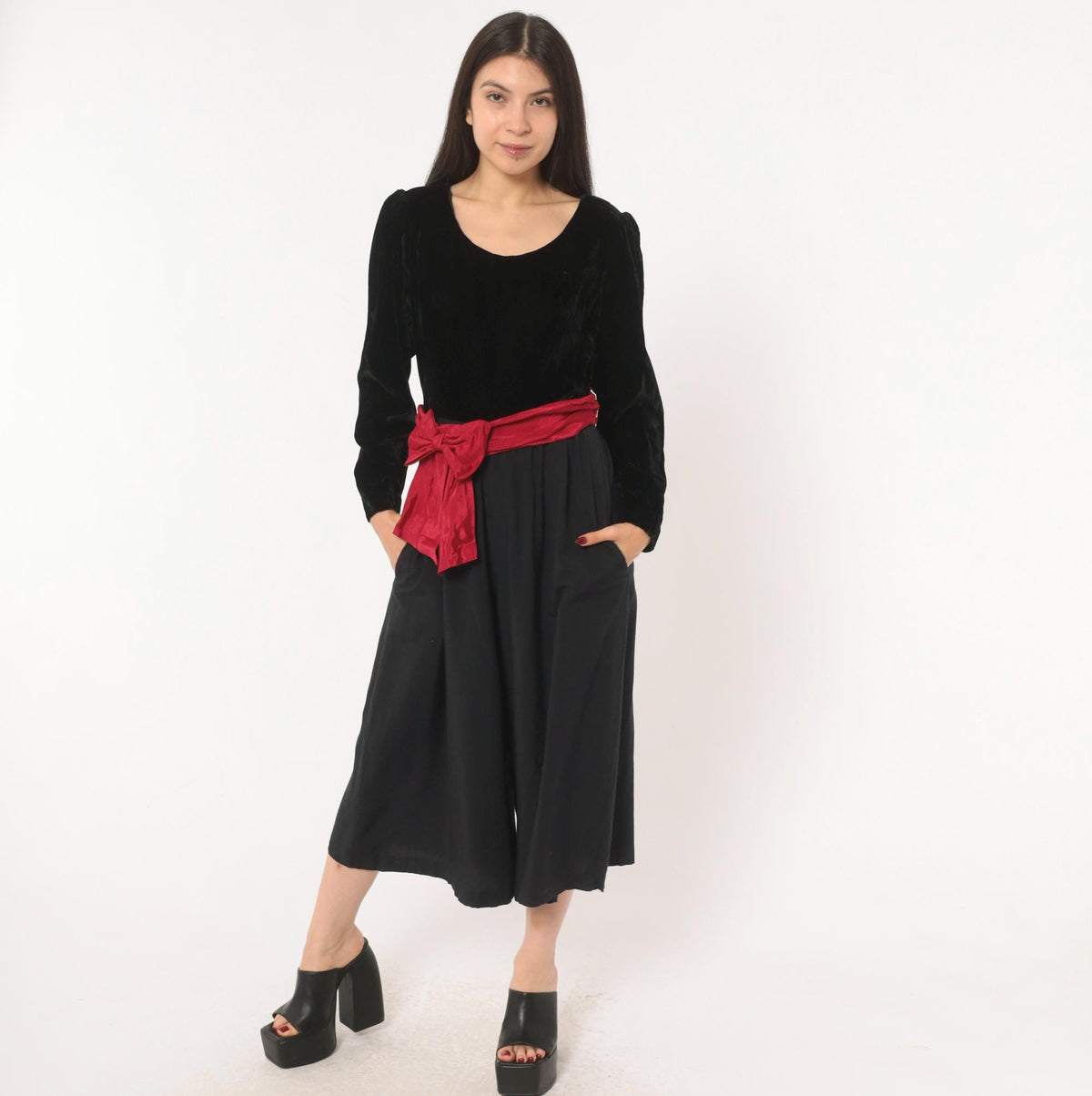 90s Petite Lanz Black Velvet Jumpsuit Burgundy Sash Puff Sleeve Small S