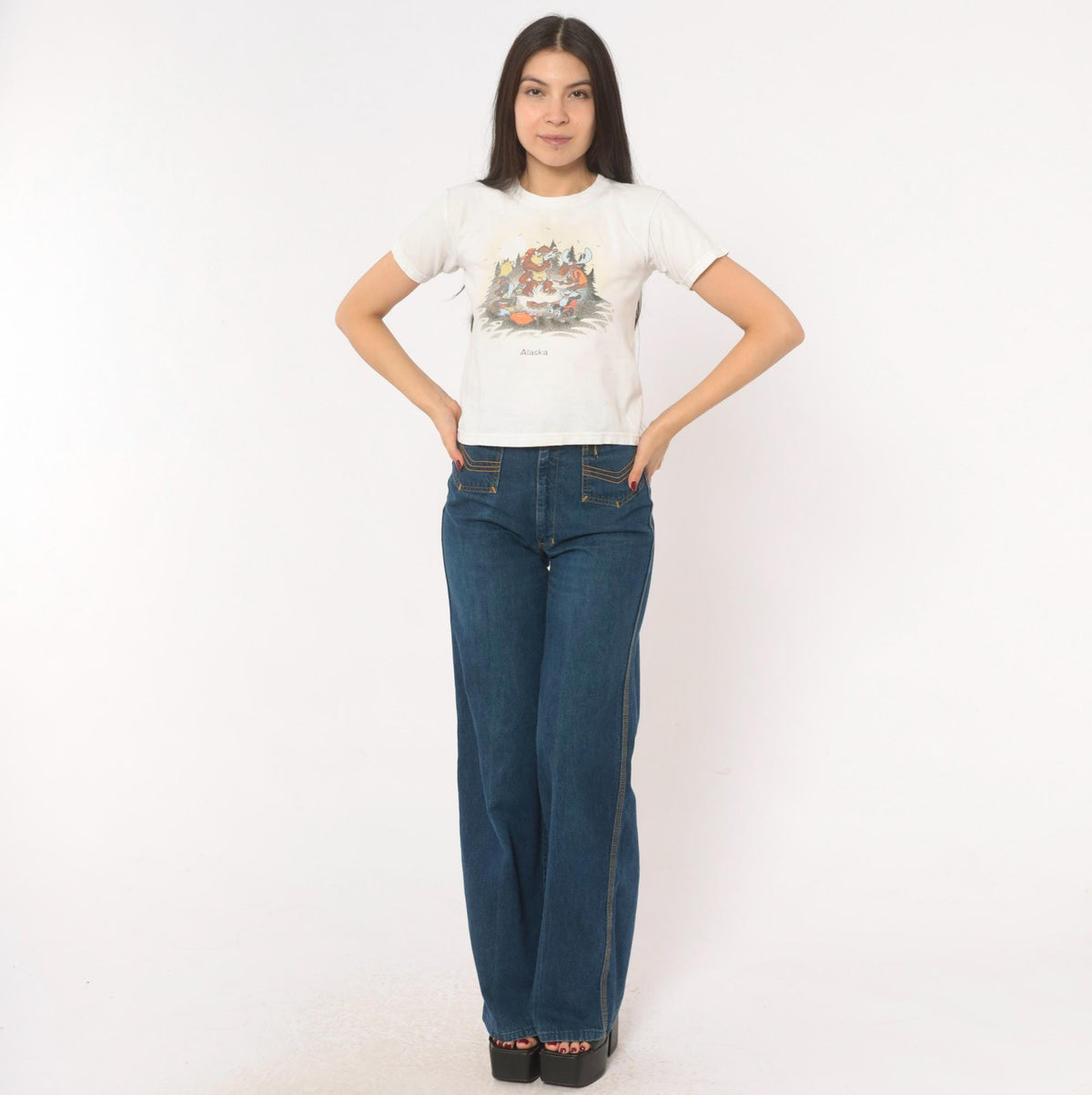 80s Alaska Campfire Animals Graphic Crop Top Gildan Cotton White XS