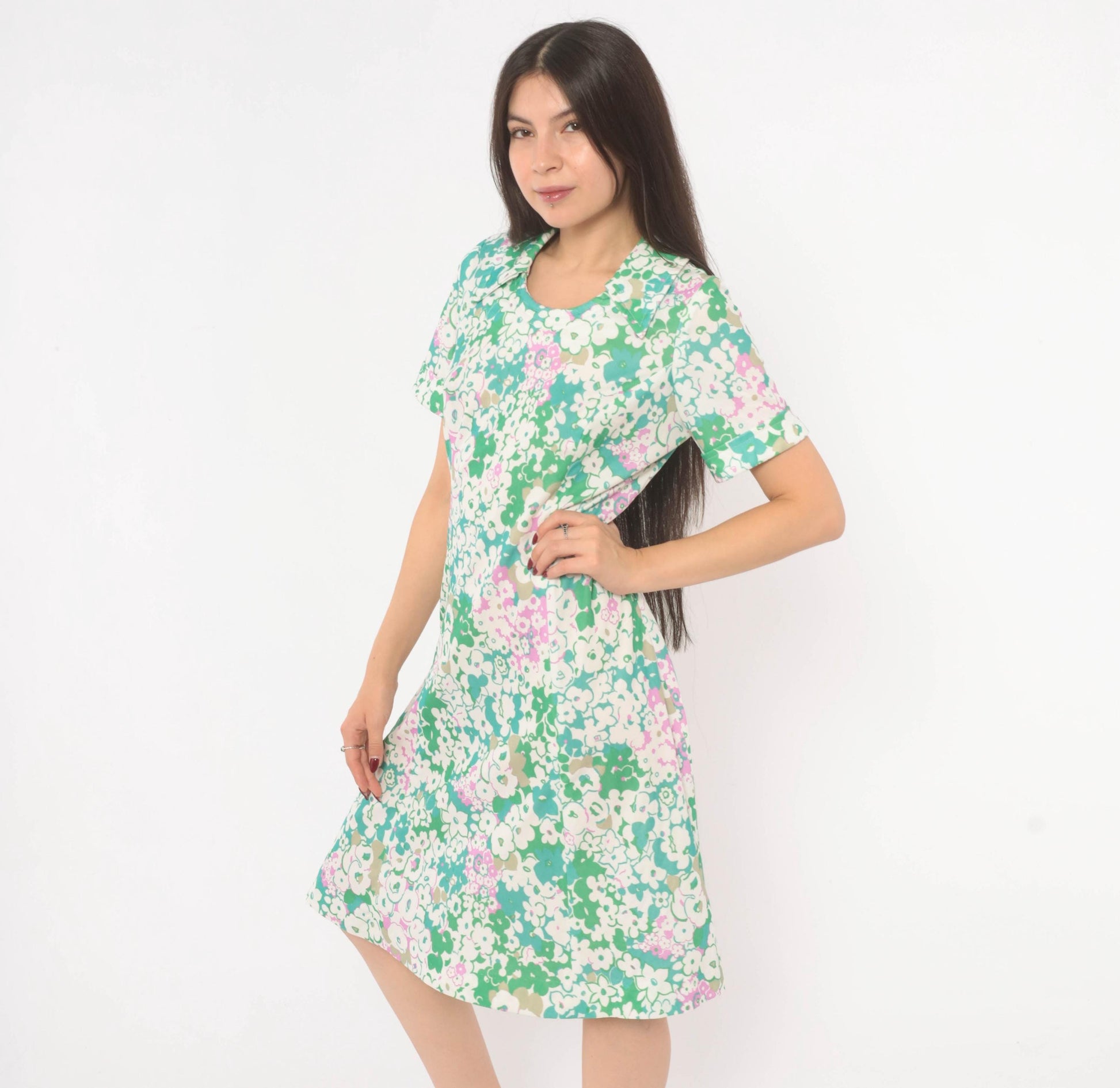 70s Psychedelic Floral A-Line Dress Green Pink White Scoop Collar Knee Medium