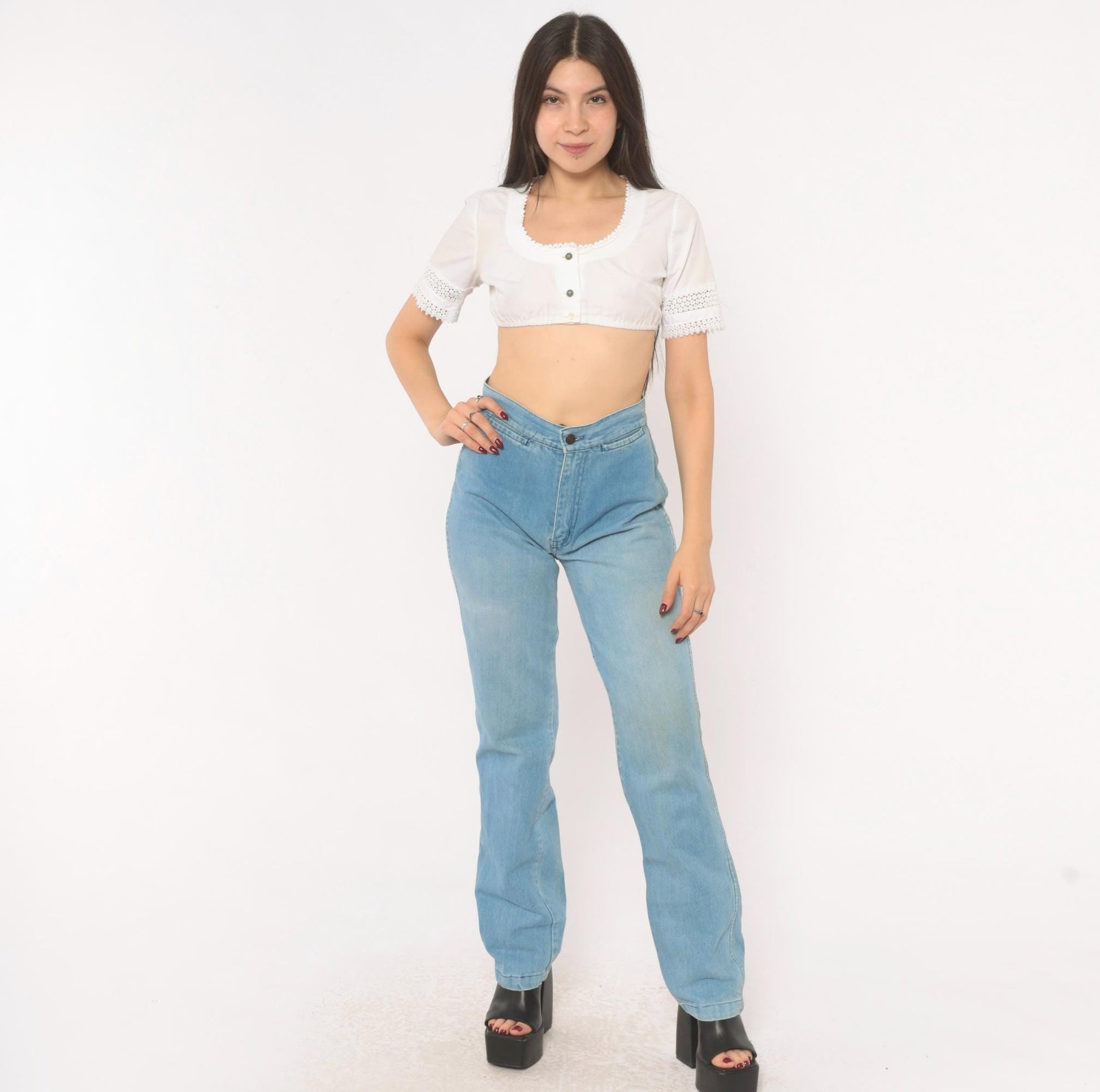 70s Glad Rags High Waist Straight Leg Jeans Light Blue Floral Embroidered Small
