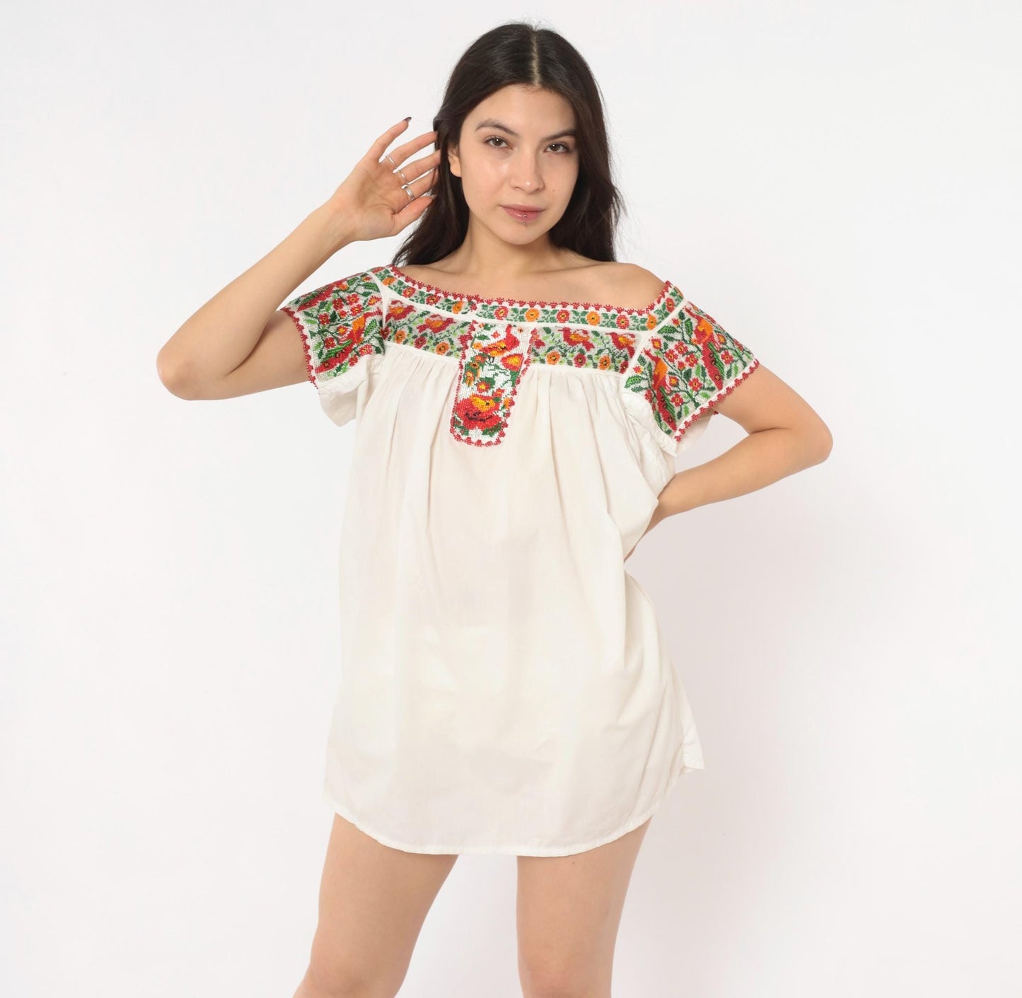 70s Mexican Off-Shoulder Peasant Blouse White Beaded Embroidered Bird Floral Medium