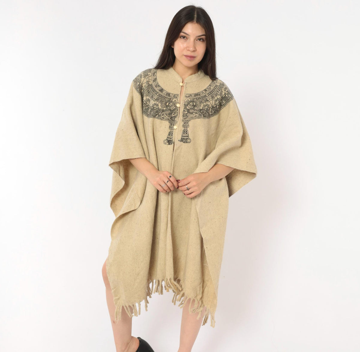 90s Aztec Calendar Wool Blend Poncho Cream Mandarin Collar Fringe Hem