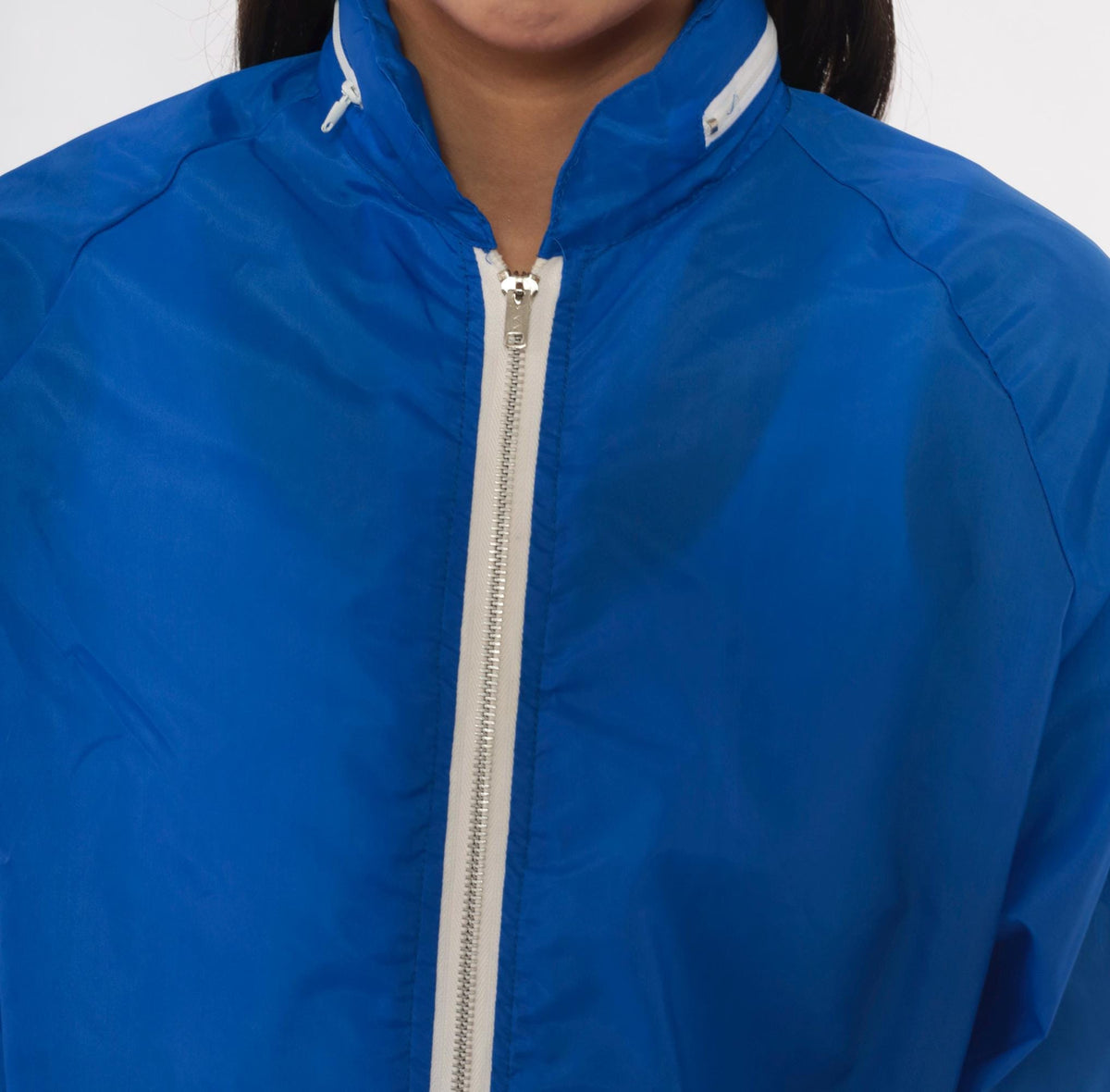 70s Cobalt Nylon Windbreaker Jacket Hooded Raglan Zip Front Royal Blue Medium