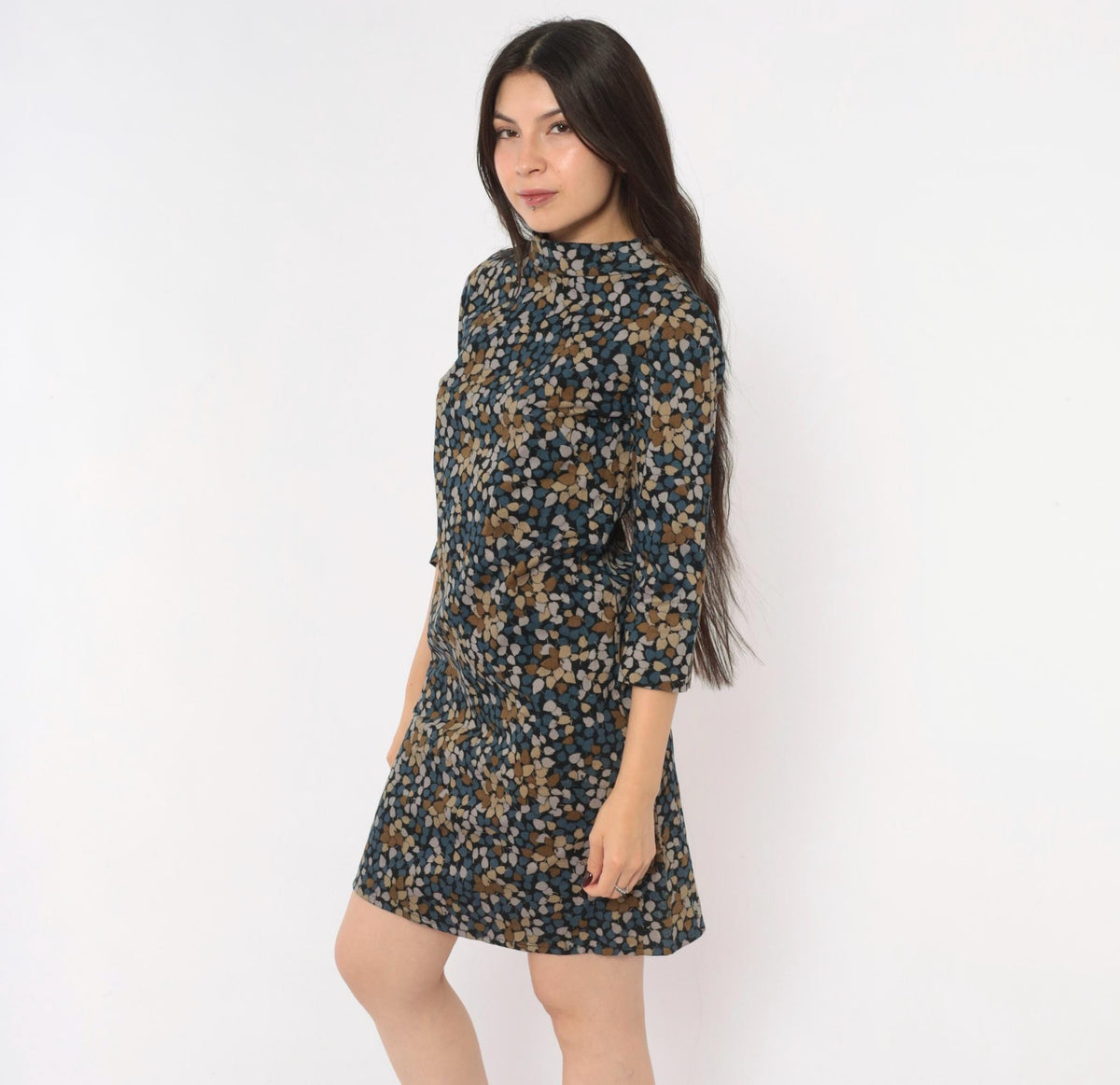60s Leaf Print Shift Dress Black Crepe Mock Neck Three Quarter Sleeve Extra Small XS