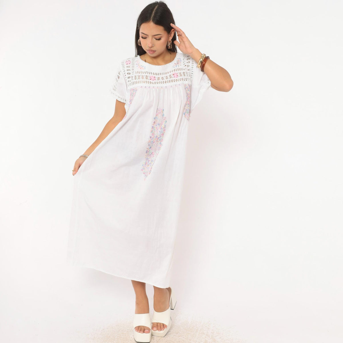 80s Mexican Embroidered Dress White Floral Crochet Lace Yoke Midi Large