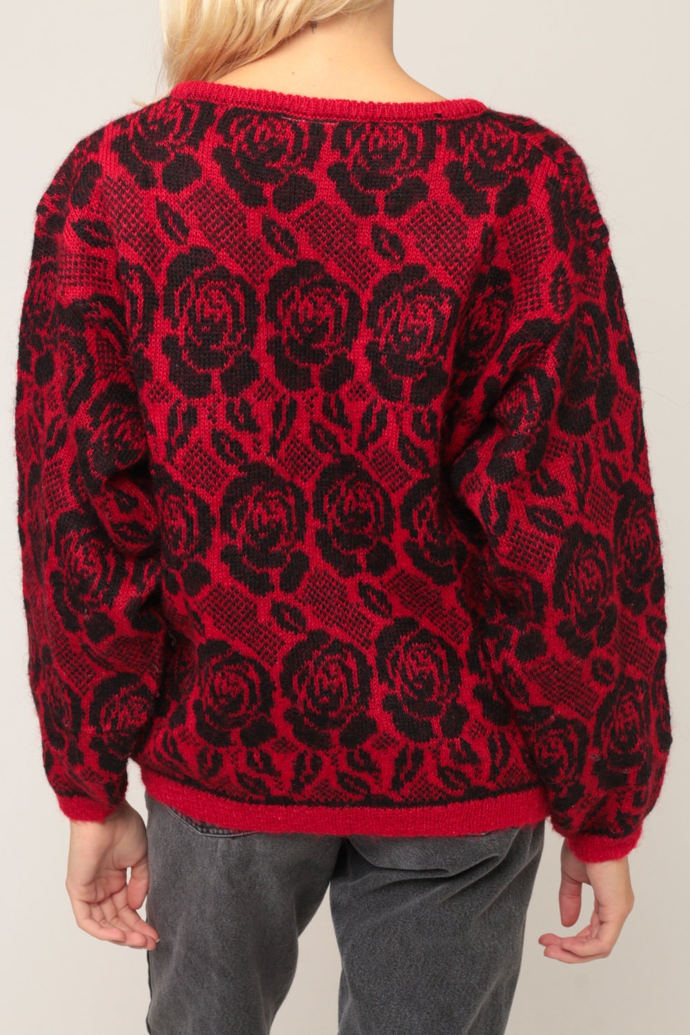 80s Wool Floral Sweater Red Black Rose Print Crewneck Medium