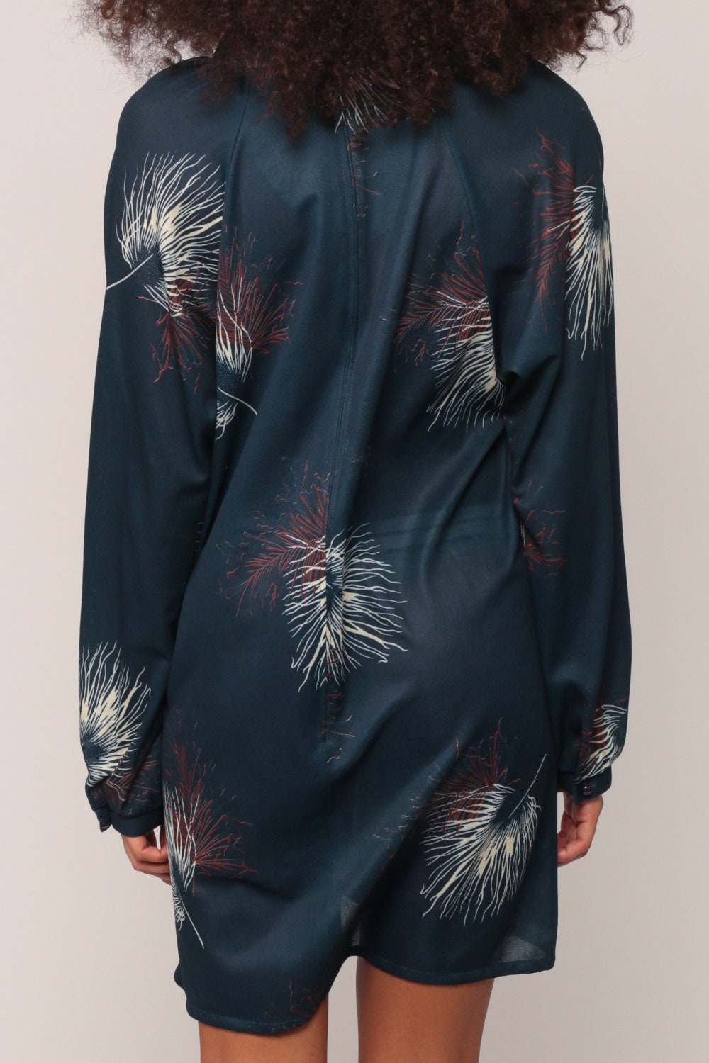 70s Feather Print Mini Shift Dress Navy Long Sleeve Collared Large
