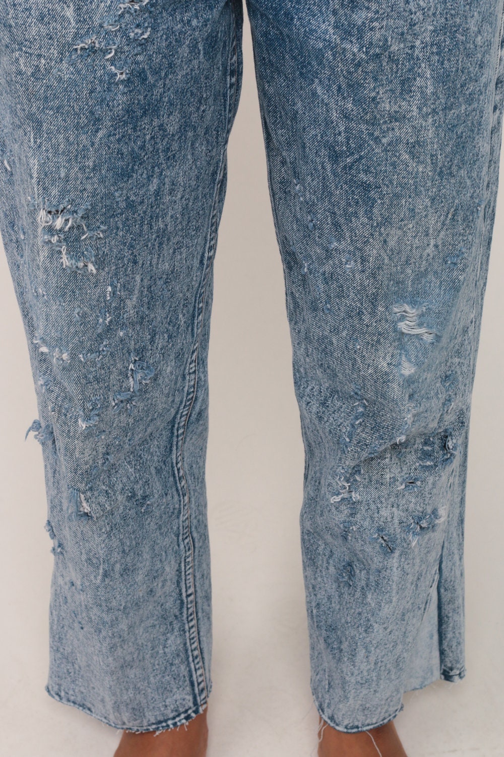 80s Levi's Acid Wash High-Waist Jeans Distressed Denim Small 6