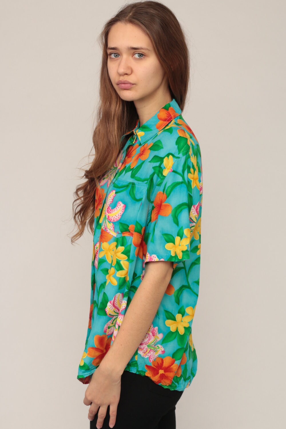 80s Hawaiian Floral Shirt Turquoise Button-Up Blouse Shoulder Pads Medium