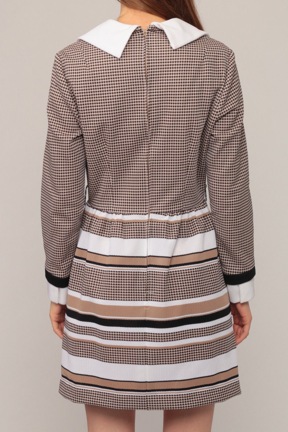 70s Brown Plaid Mini Dress High Waist Long Sleeve White Collar Medium
