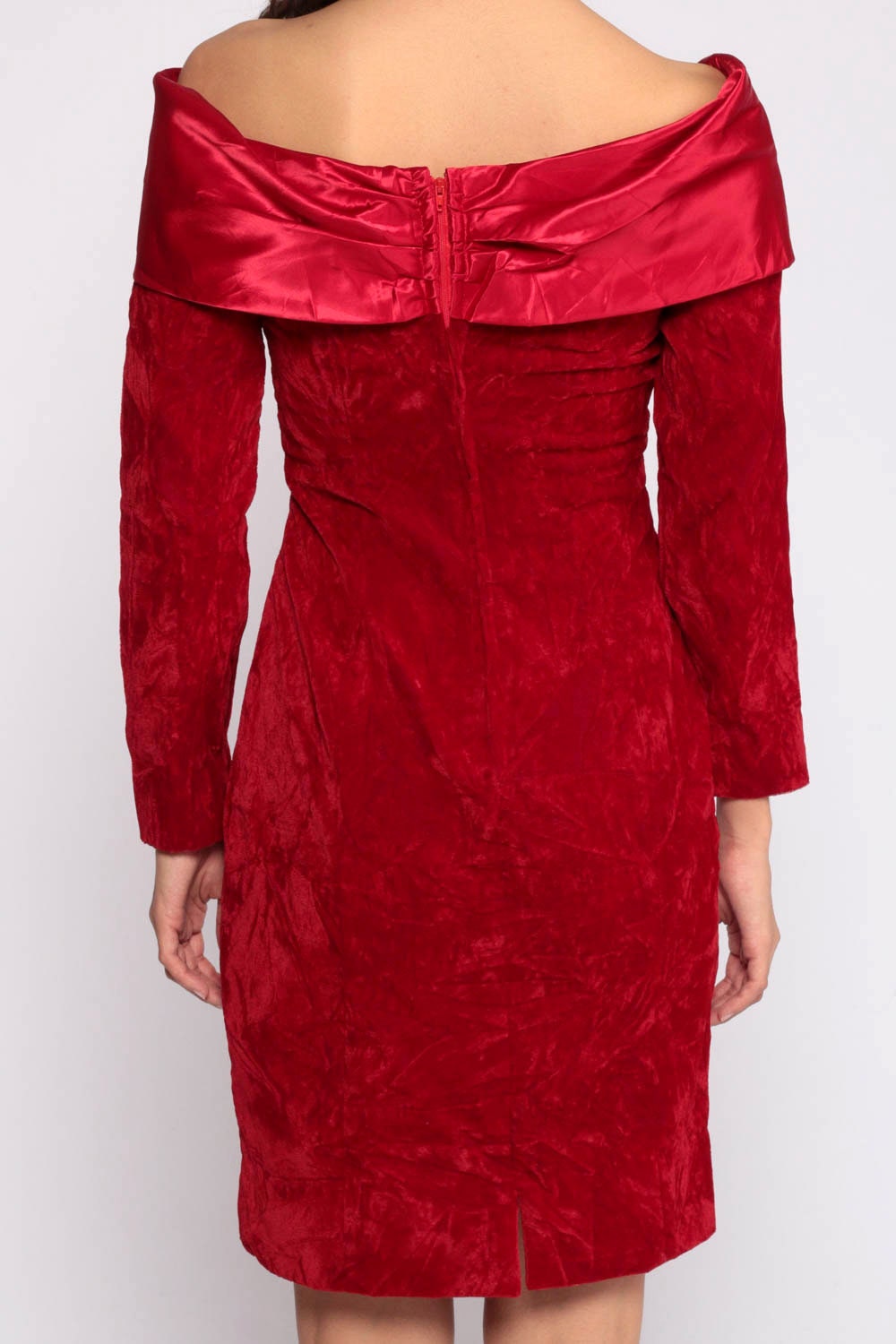 80s Red Velvet Mini Dress Off-Shoulder Long Sleeve Sheath Cocktail Extra Small