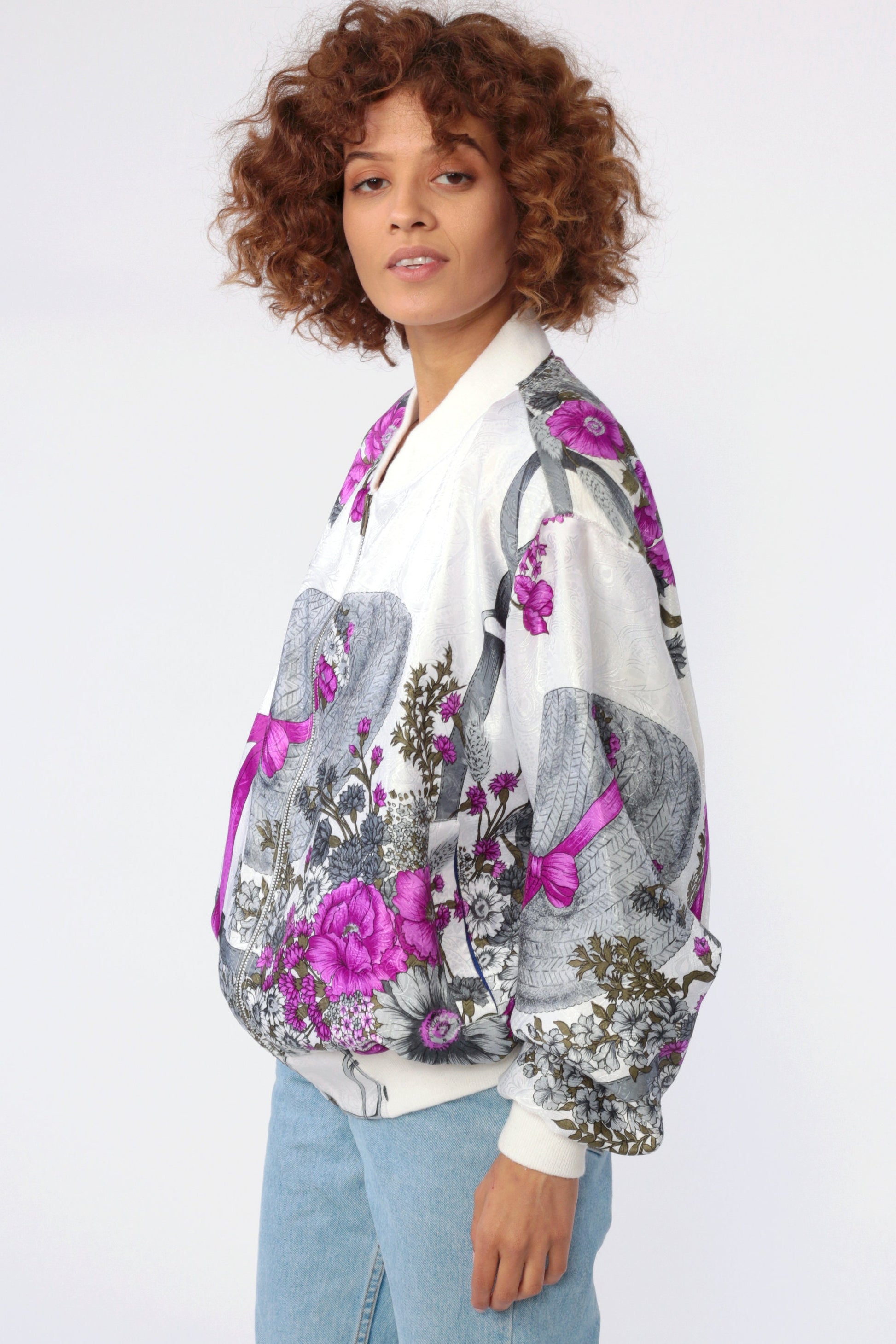 90s Floral Hat Print Windbreaker Jacket White Purple Medium