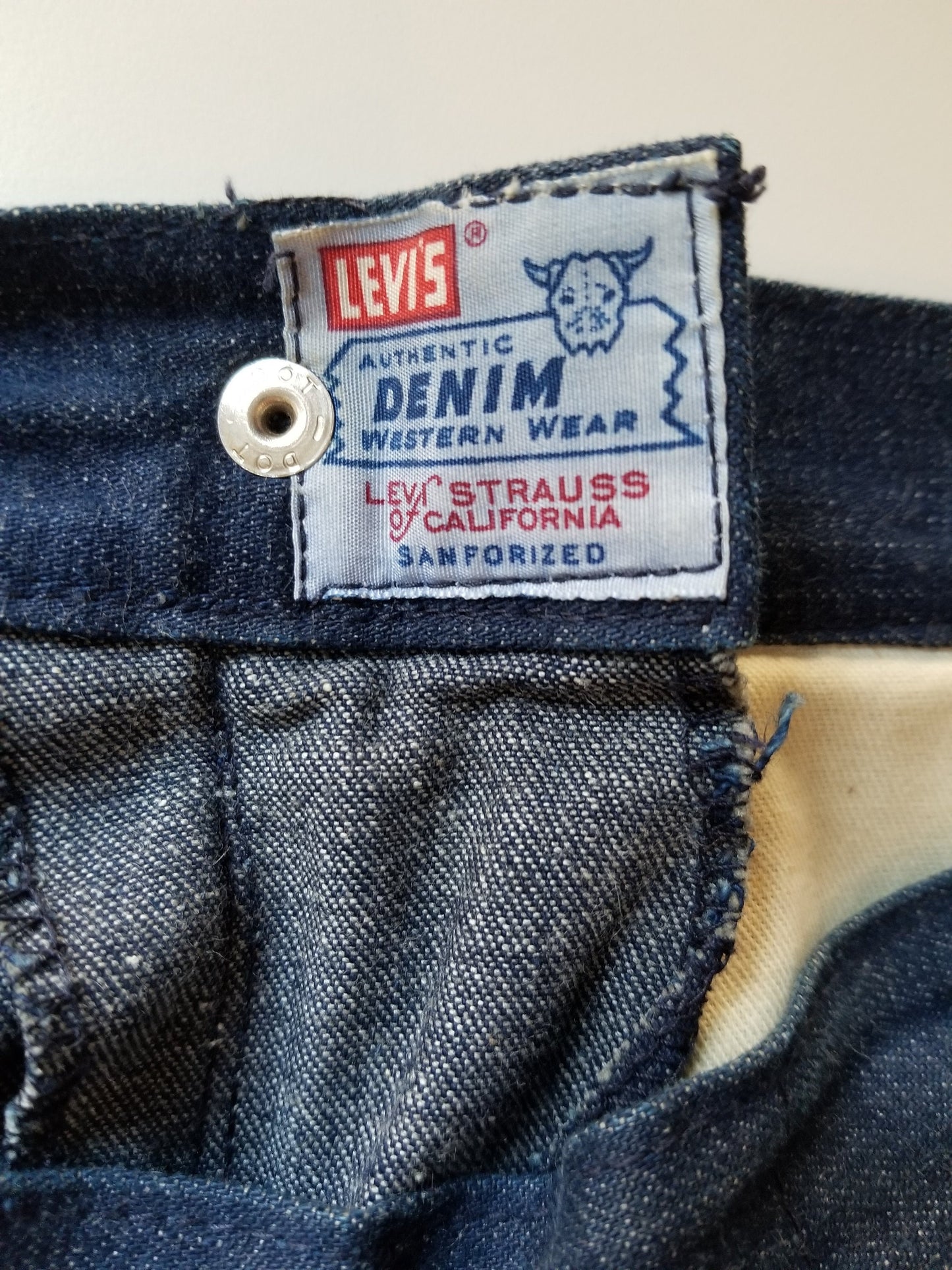 1950s Levi's Shorthorn Western Jeans Dark Blue Side Zip Sanforized Extra Small