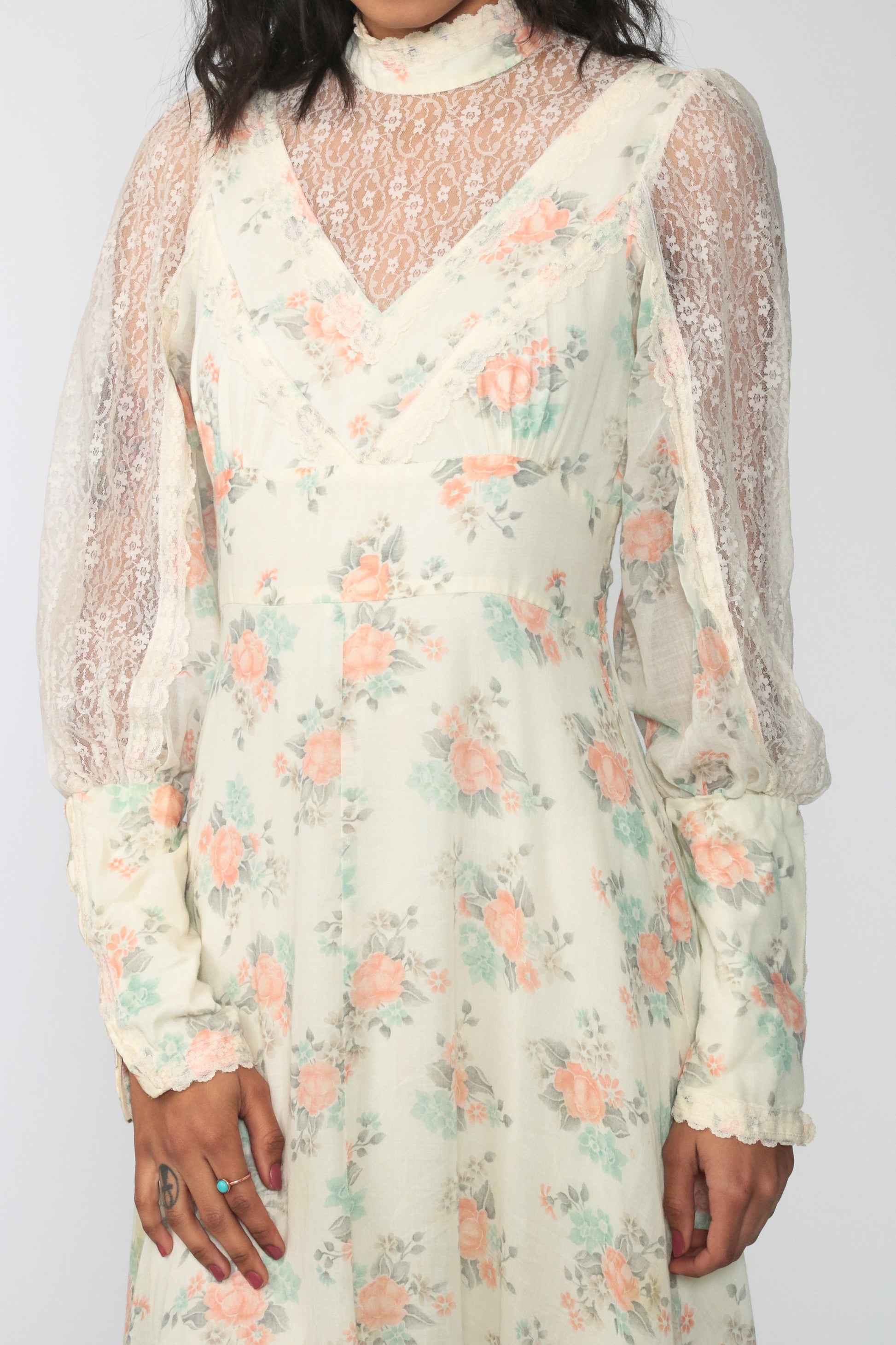 70s Gunne Sax Floral Maxi Dress Lace Sleeves Empire Waist Cream Small