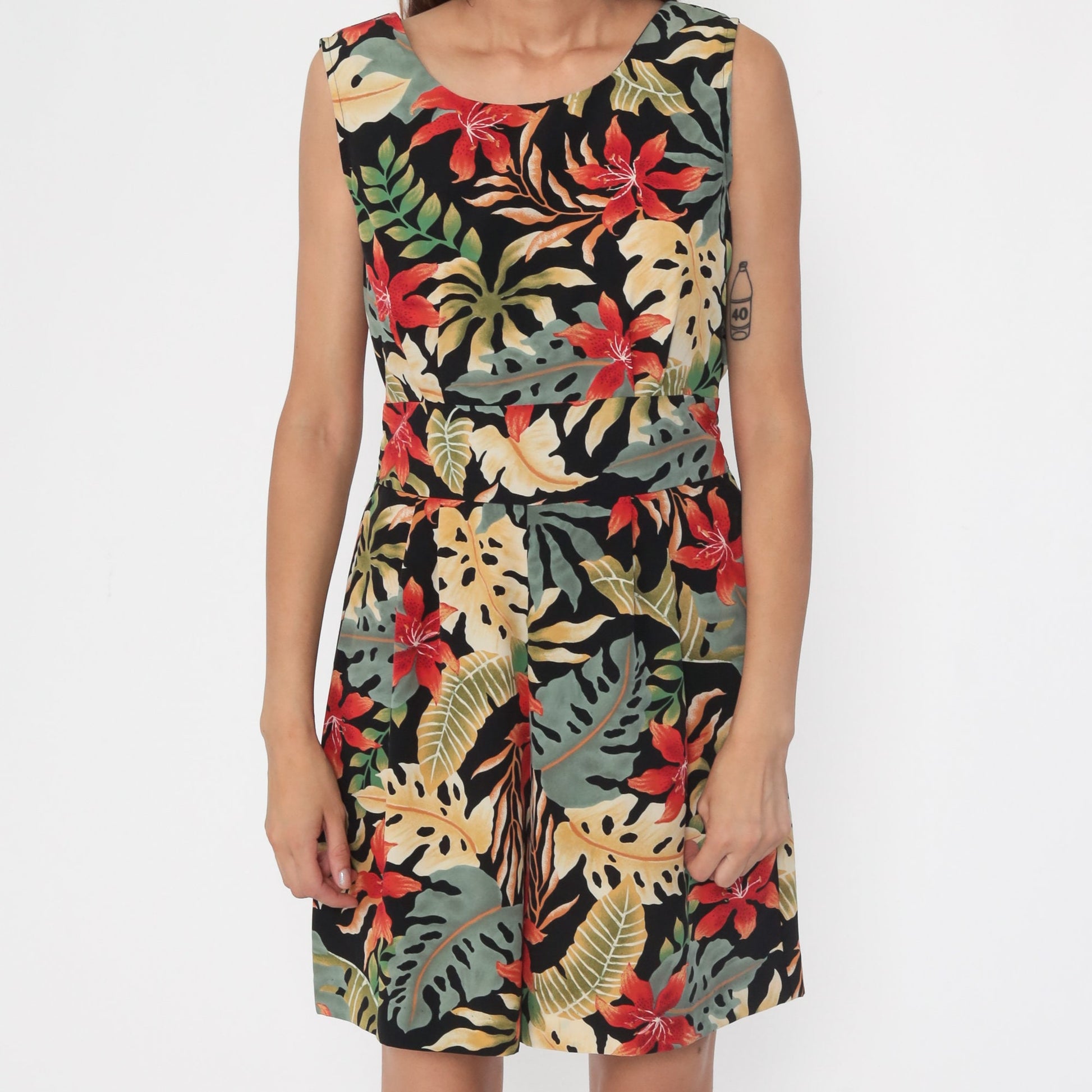 80s Black Tropical Romper Playsuit Back Cutout Cap Sleeve Small