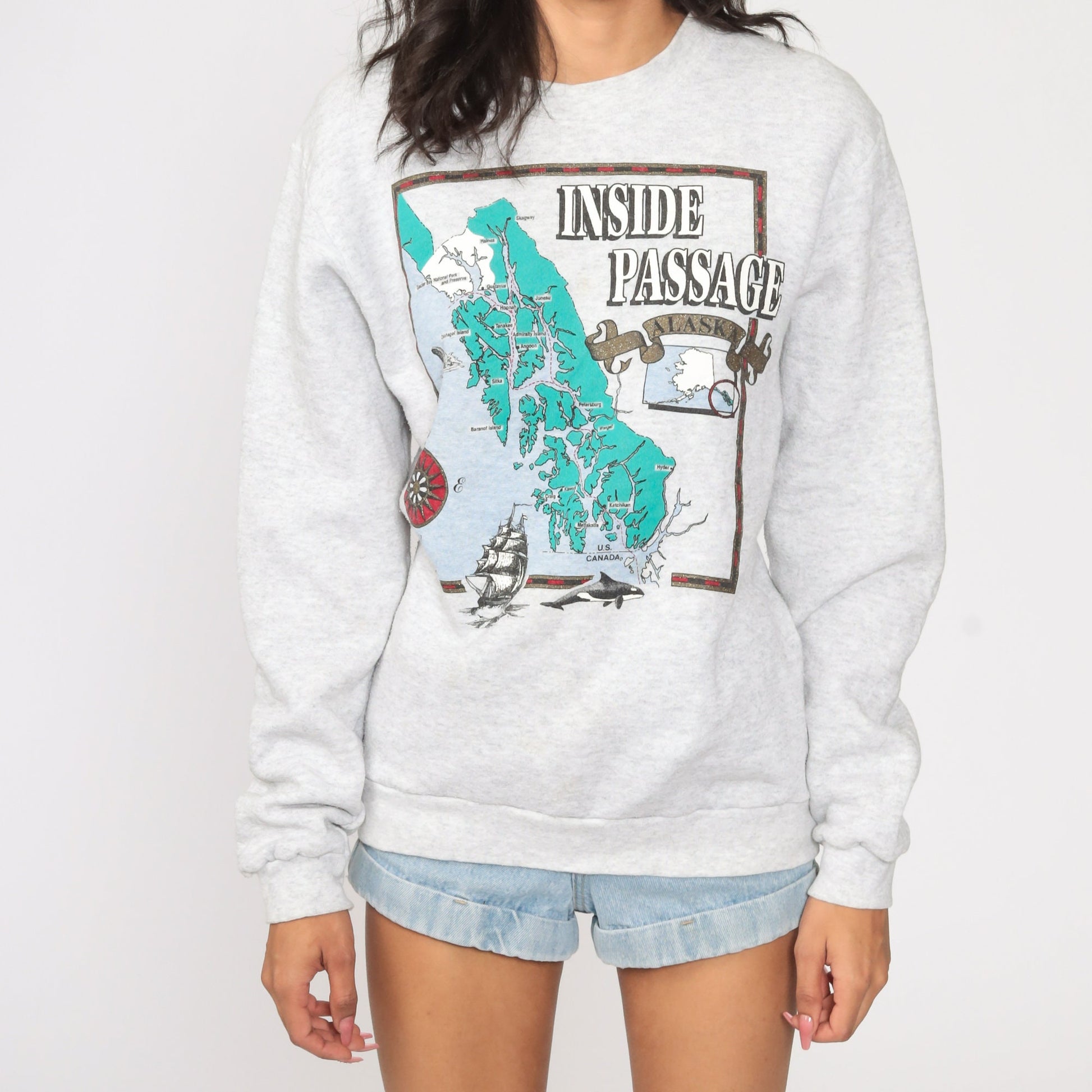 90s Alaska Inside Passage Whale Sweatshirt Grey Crewneck Extra Small