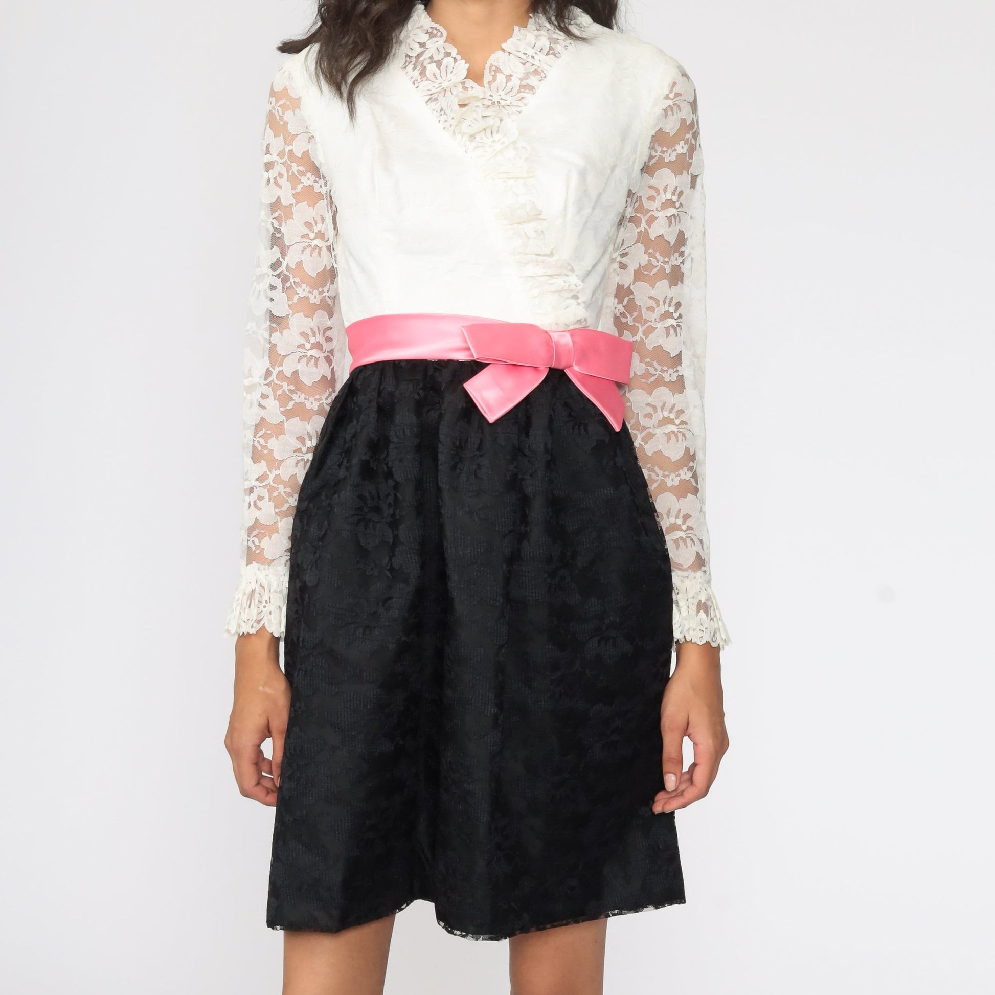 60s Black White Lace Mini Dress Pink Bow Long Sleeve Extra Small