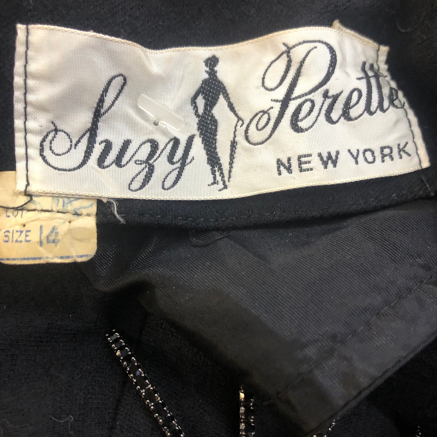 1950s Suzy Perette Black Wool Sheath Dress Dolman Sleeve Small