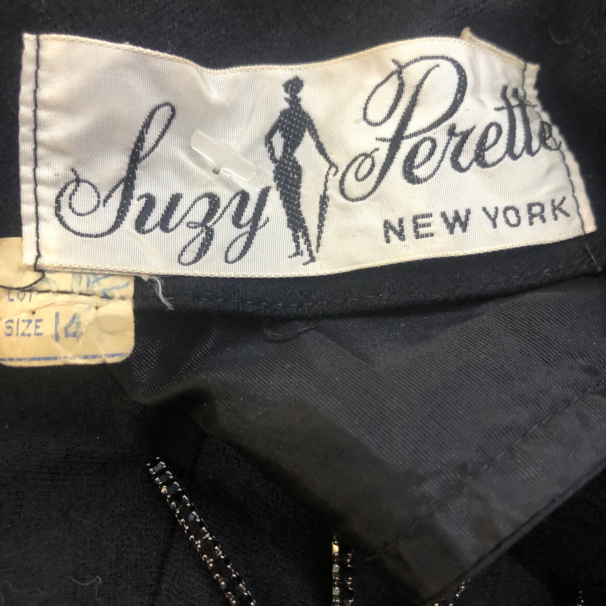1950s Suzy Perette Black Wool Sheath Dress Dolman Sleeve Small