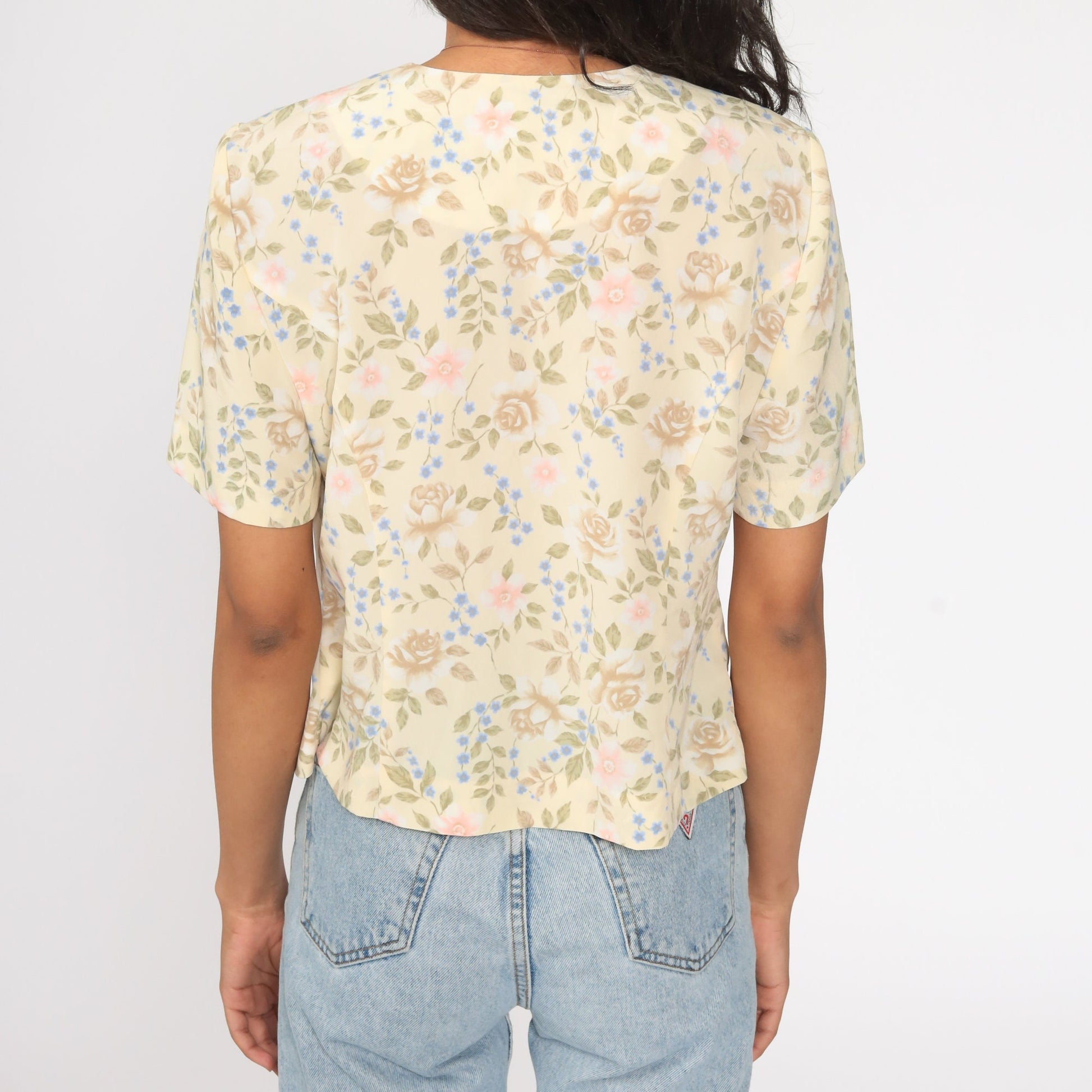 90s Yellow Floral Button-Up Shirt Short Sleeve Blouse Medium