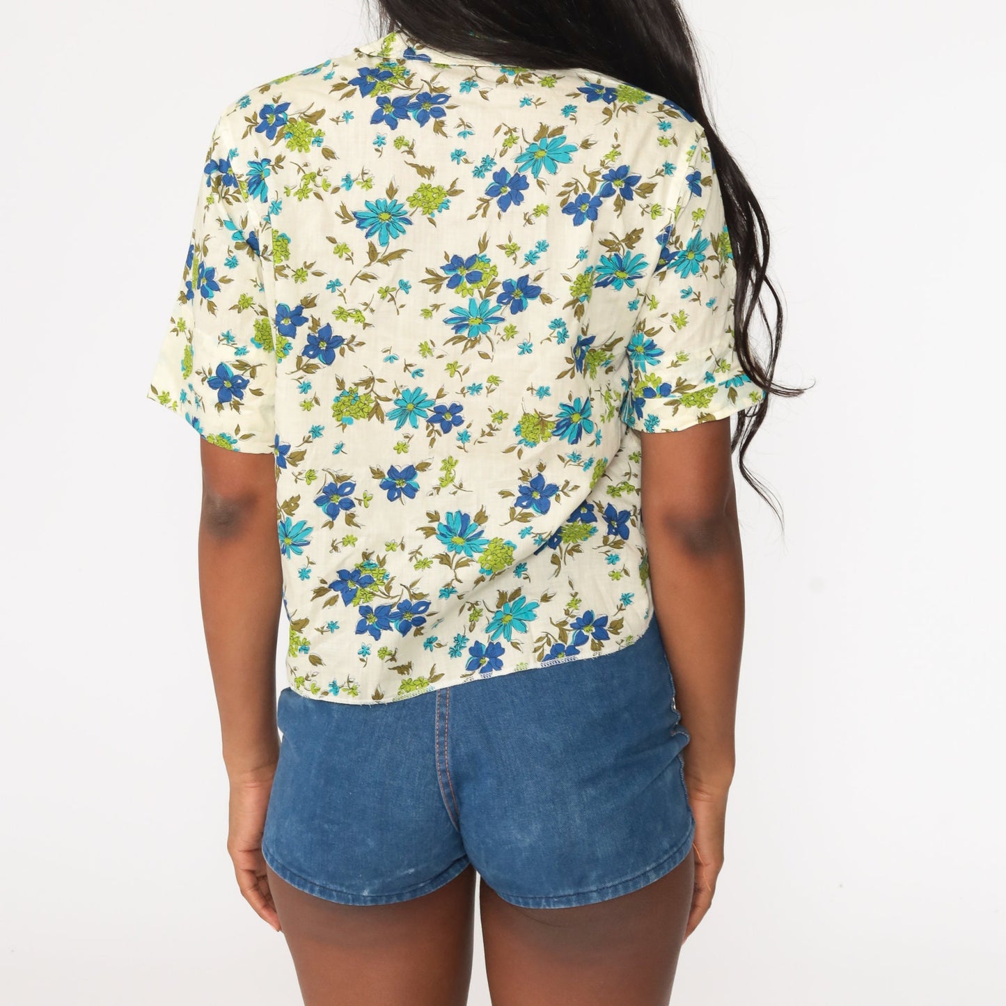 60s Yellow Floral Blouse Peter Pan Collar Button Up Short Sleeve Small