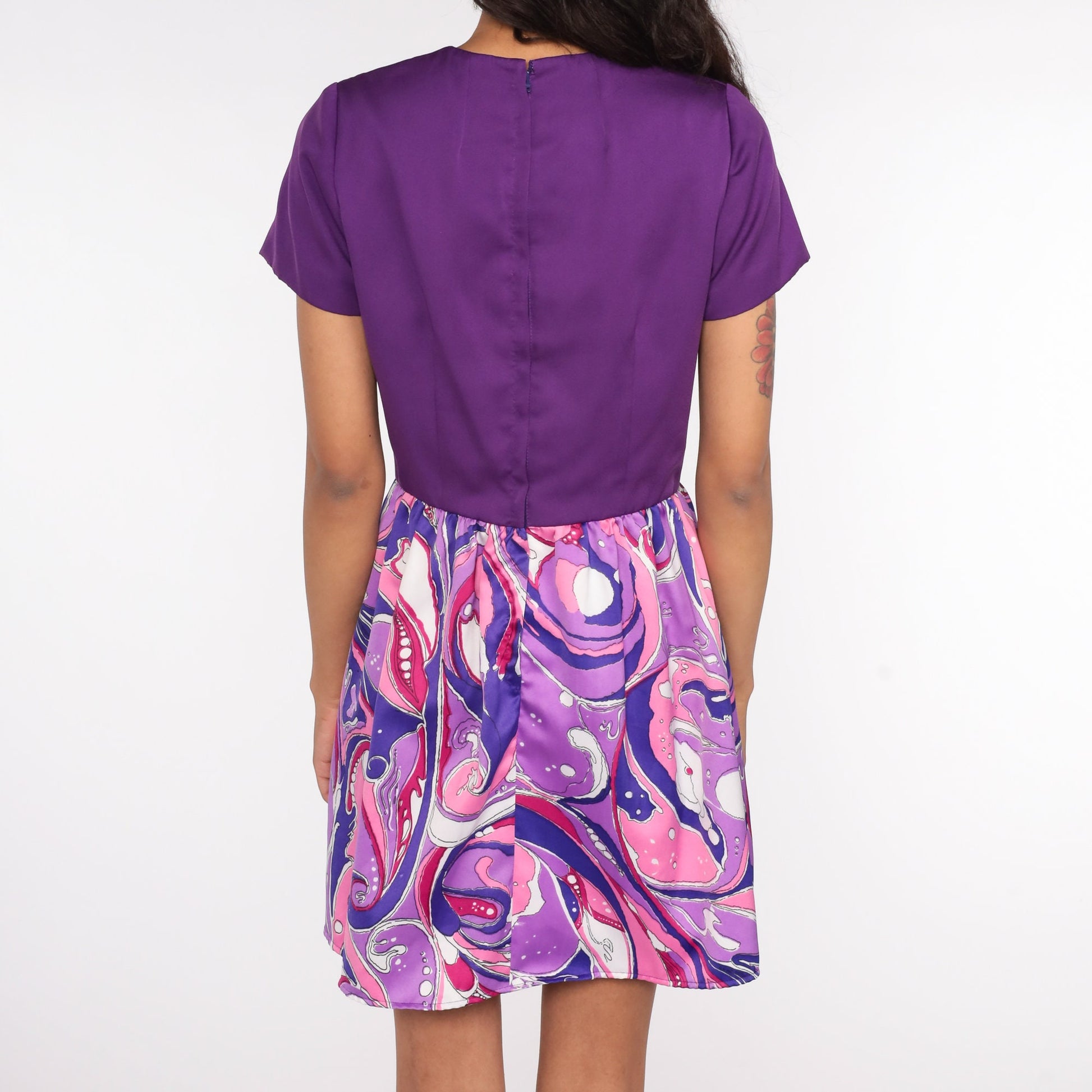 70s Psychedelic Mini Dress Pink Purple Short Sleeve Small
