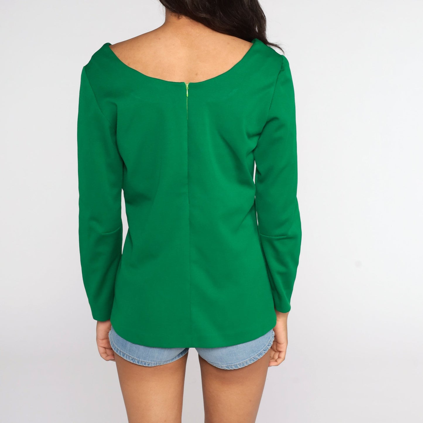70s Kelly Green Long Sleeve Scoop Neck Shirt Polyester Small Medium