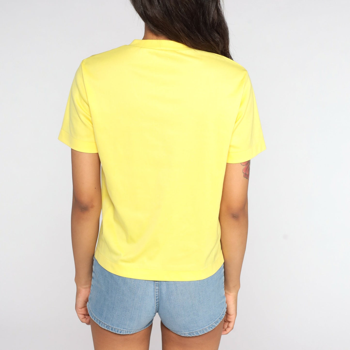 70s Yellow V-Neck T-Shirt Single Stitch Plain Tee Small Medium