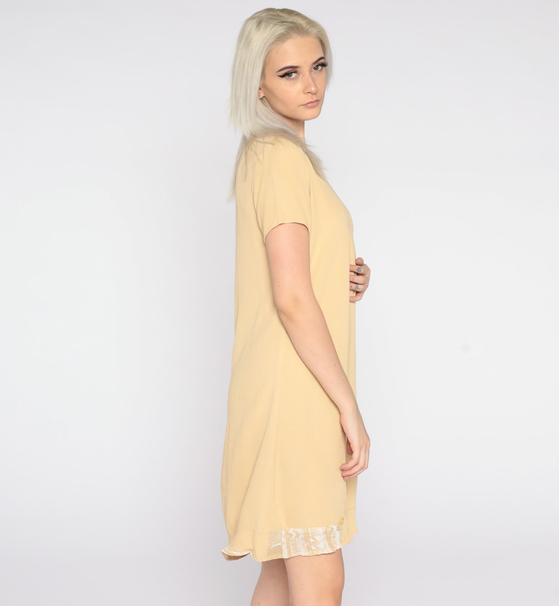 90s Yellow Mini Shift Dress Zig Zag Trim Short Sleeve Small S