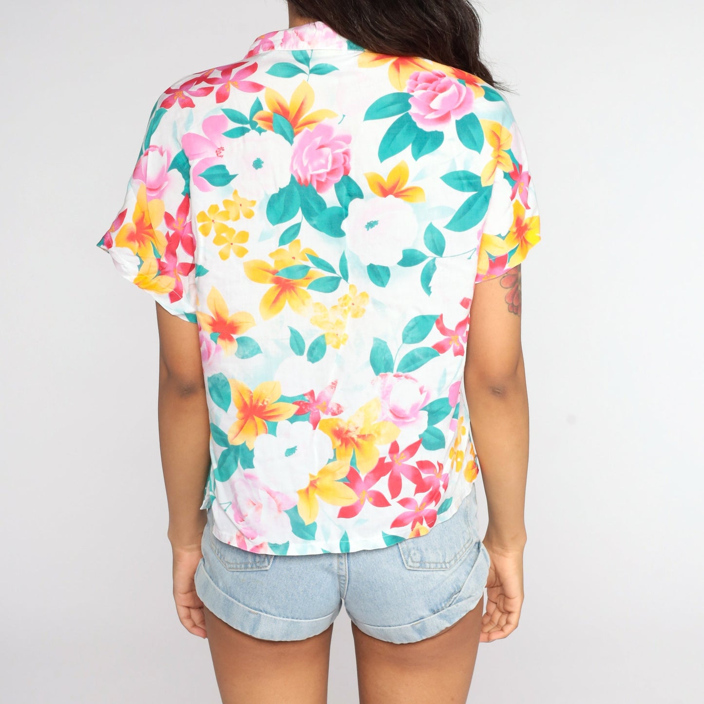 80s Diane von Furstenberg Tropical Floral Button-Up Blouse White Medium