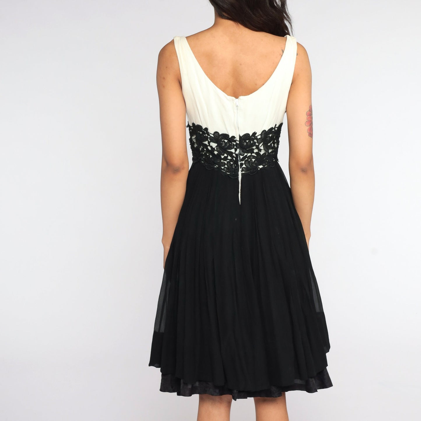 1960s Suzy Perette Black Chiffon Lace Cocktail Dress Off-White Bodice Extra Small