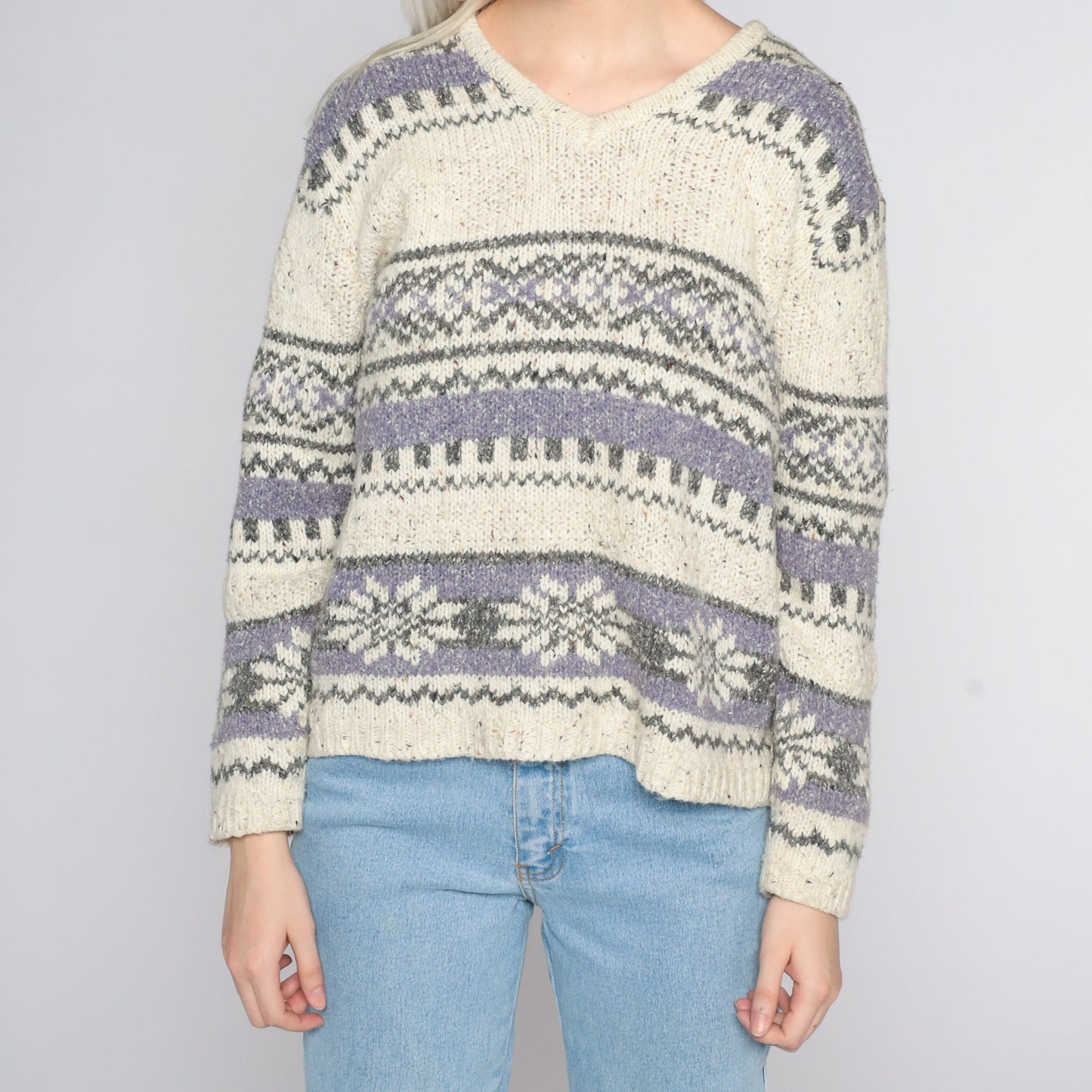 90s Fair Isle Sweater Cream Geometric Knit V-Neck Pullover Medium Petite