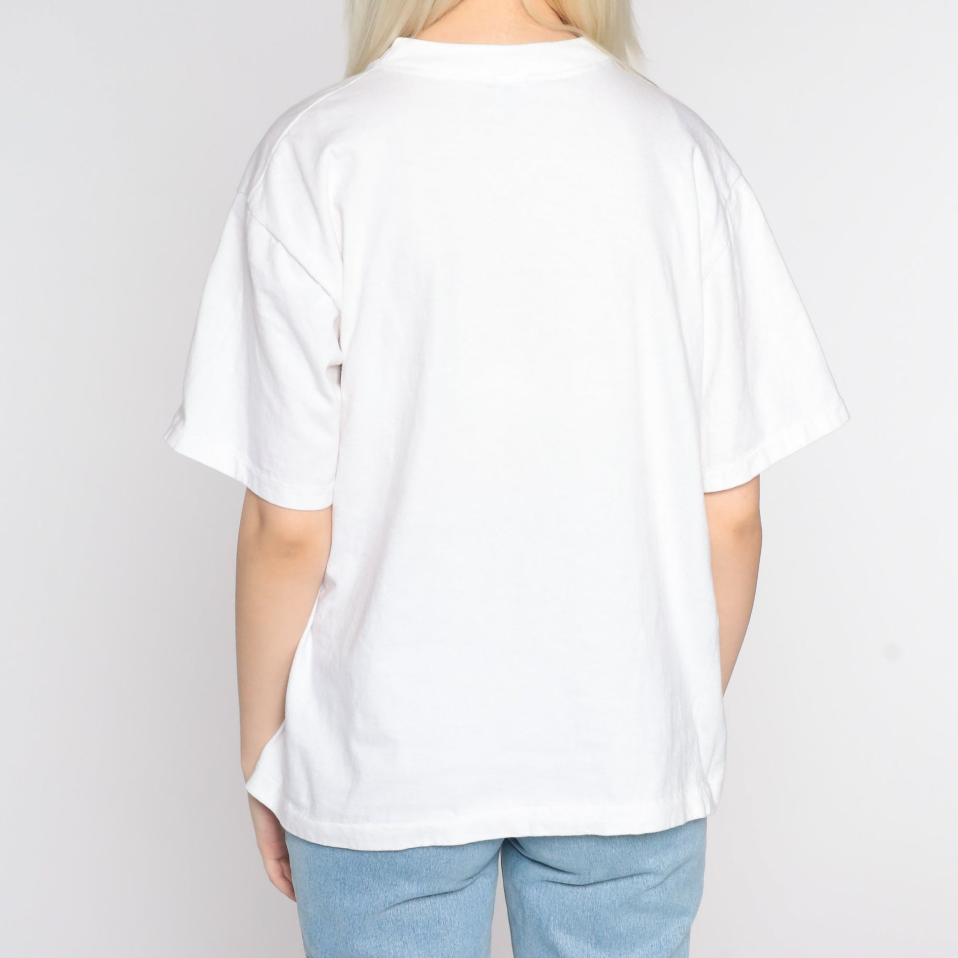 90s Hand Painted Floral T-Shirt Jackie Barbados Graphic Tee Medium