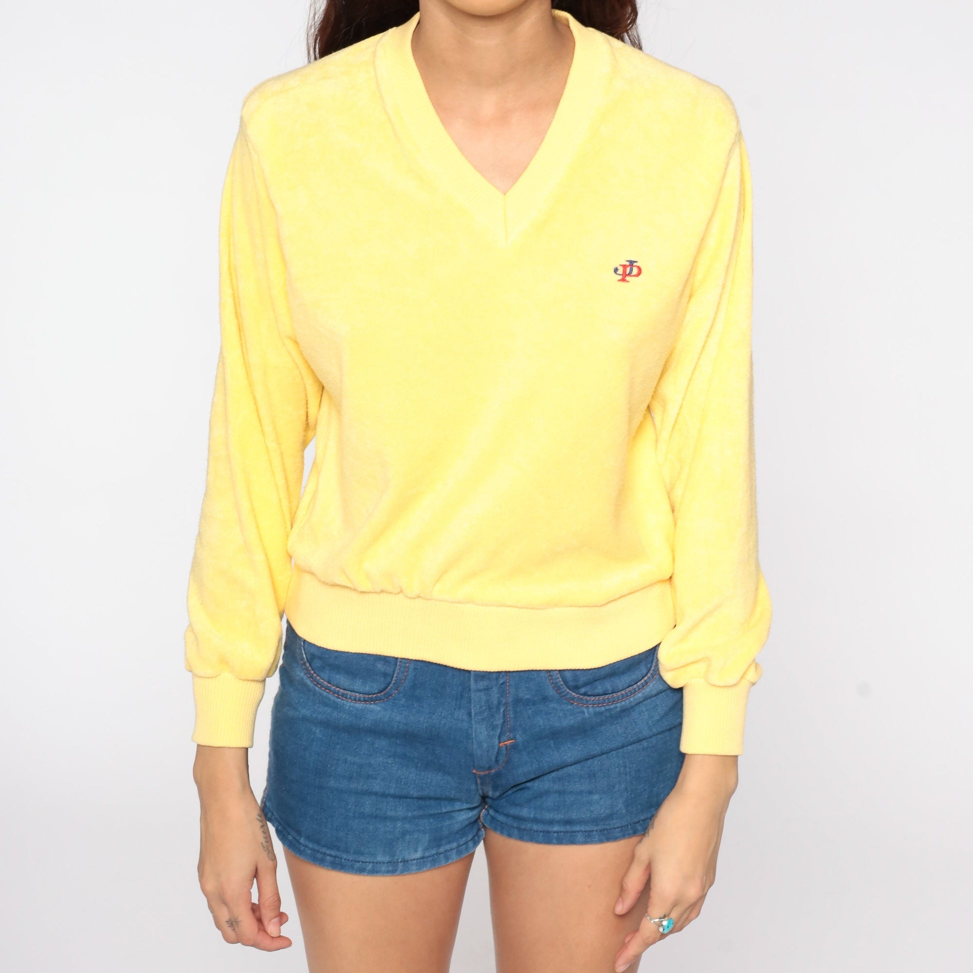 70s-80s Yellow Terry Cloth V-Neck Sweatshirt Slouchy Long Sleeve Medium