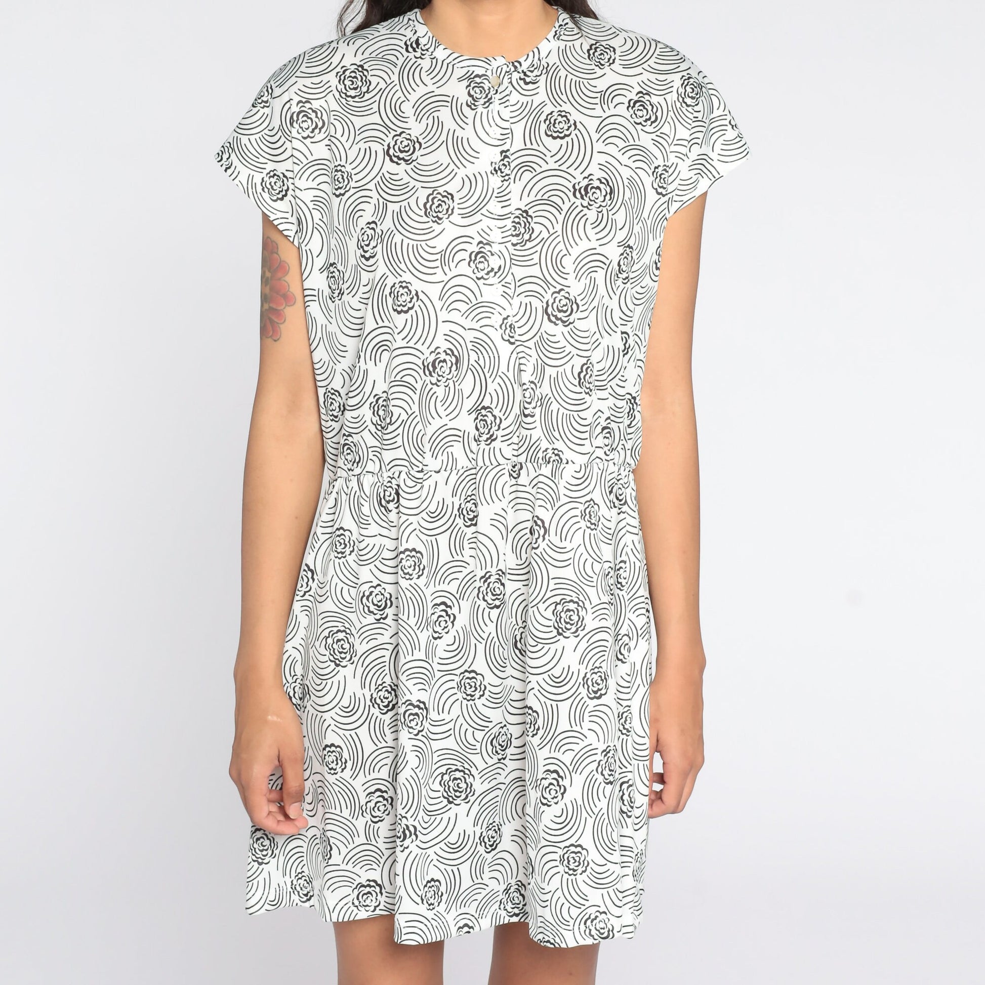 80s Floral Mini Dress Black White Cap Sleeve Button Front High Waisted Extra Large