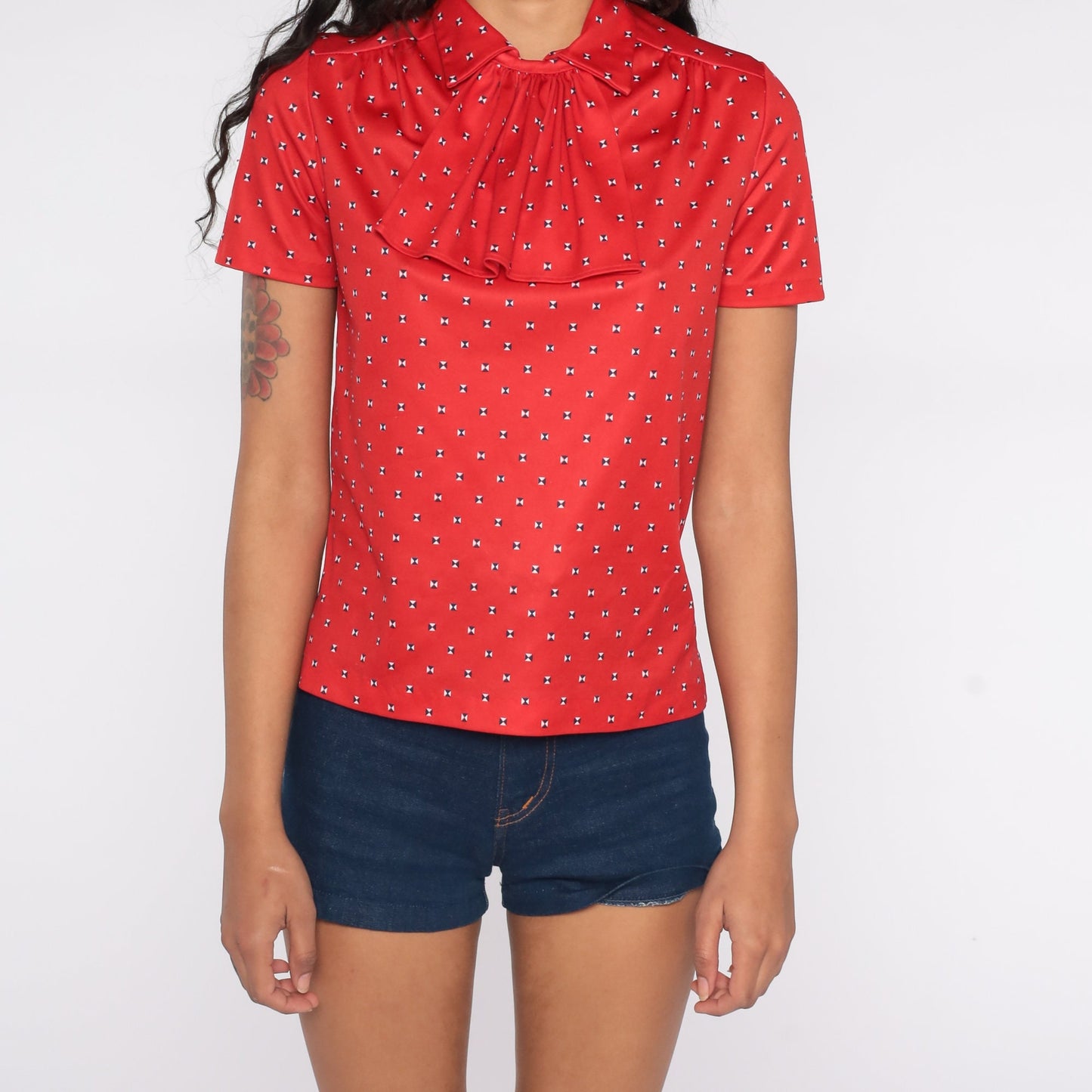 70s Red Ruffle Collar Blouse Short Sleeve Geometric Print Small