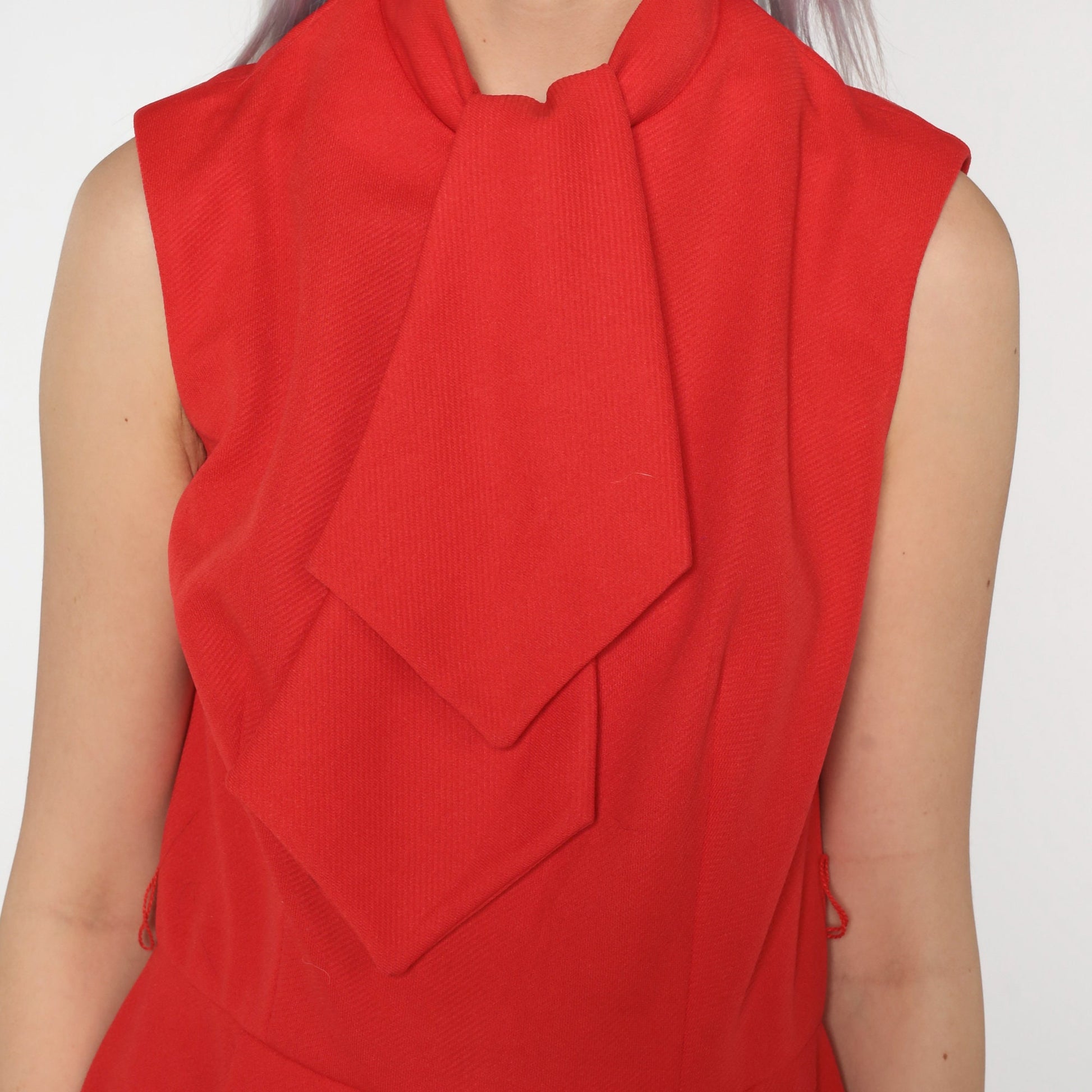 60s Mod Dress Red Ascot Shift Knee-Length Pleated Polyester Small S