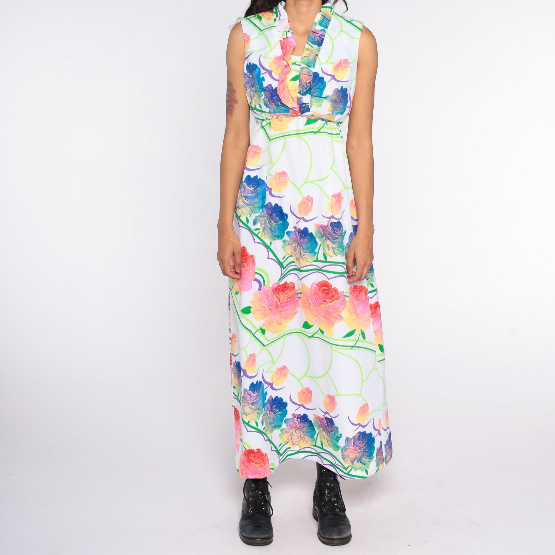 70s Floral Maxi Dress White Rose Print Empire Waist Sleeveless Medium