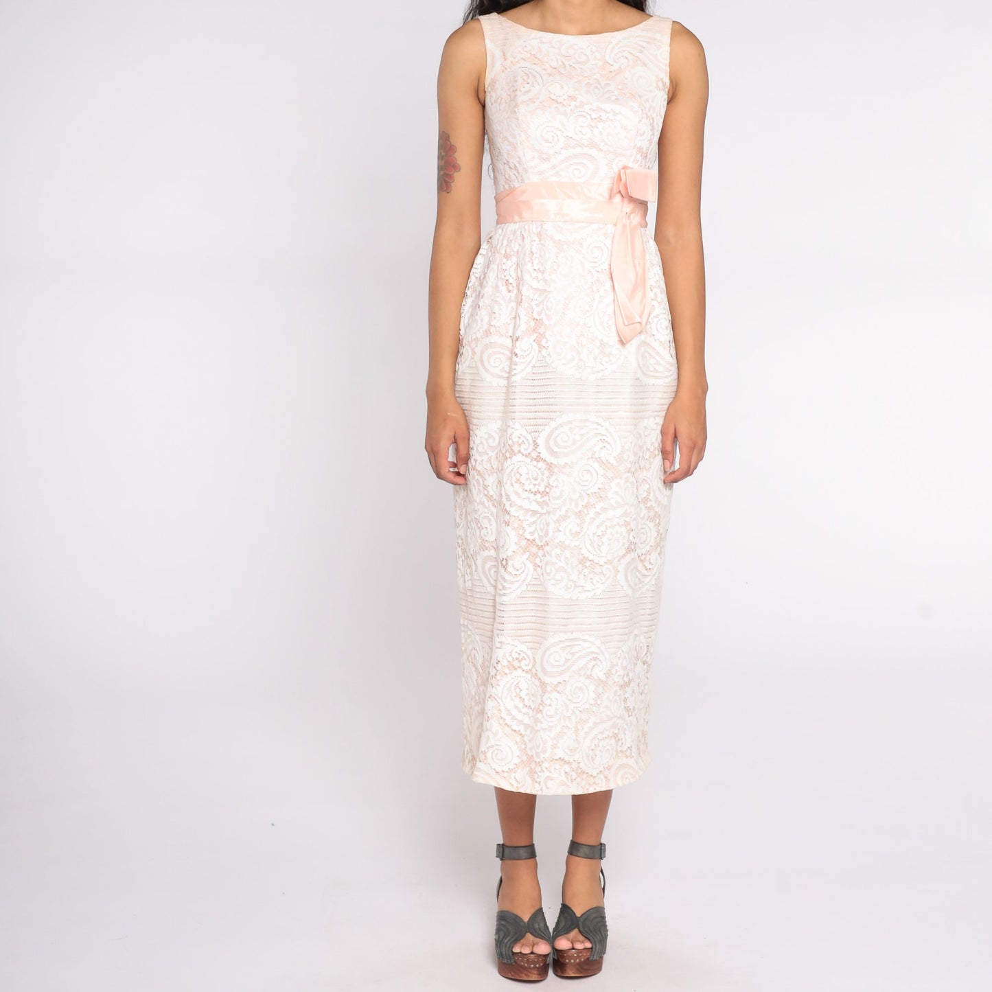 60s White Lace Maxi Dress Empire Waist Pink Bow Sleeveless Extra Small