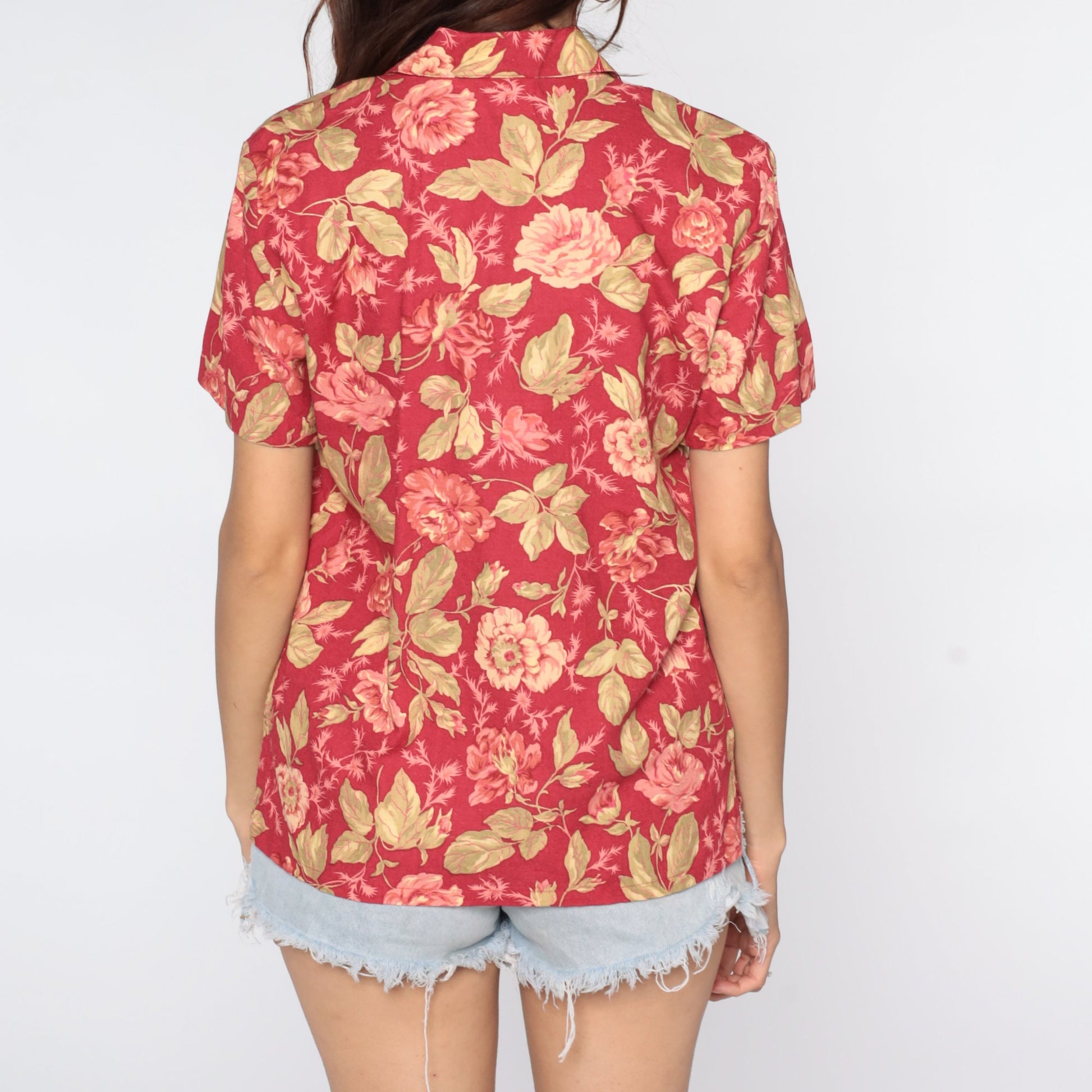 90s Red Floral Rayon Button-Up Blouse Short Sleeve Small