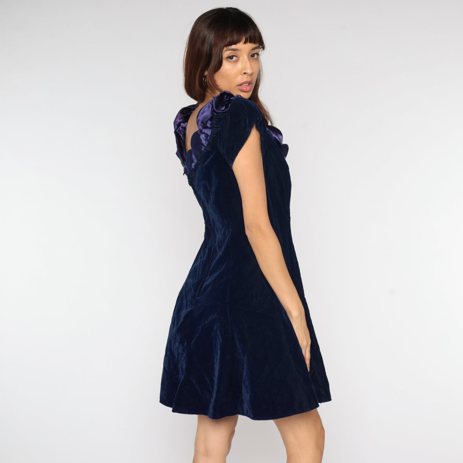 80s Navy Velvet Mini Dress Purple Ruffle Collar Cap Sleeve Medium