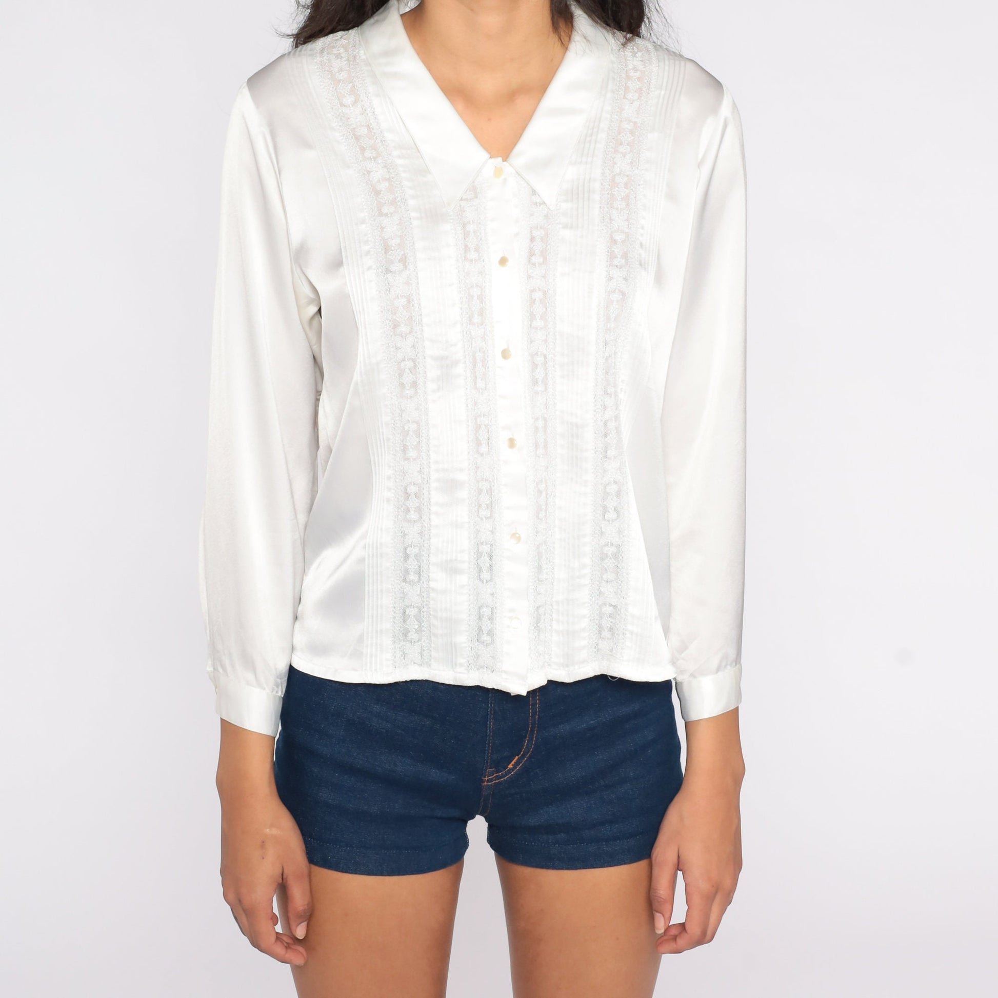 80s White Satin Blouse Lace Trim Chelsea Collar Button Up Small